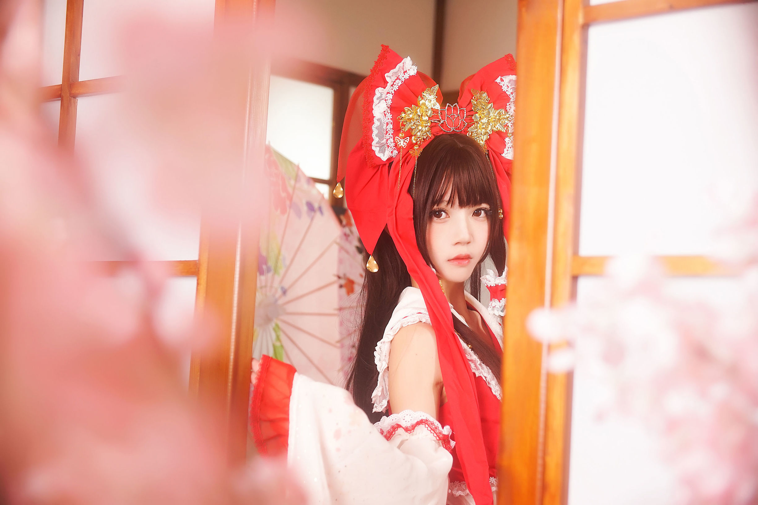  belle ta Cosplay] Sakura Tao Miao "Reimu Happy New Year