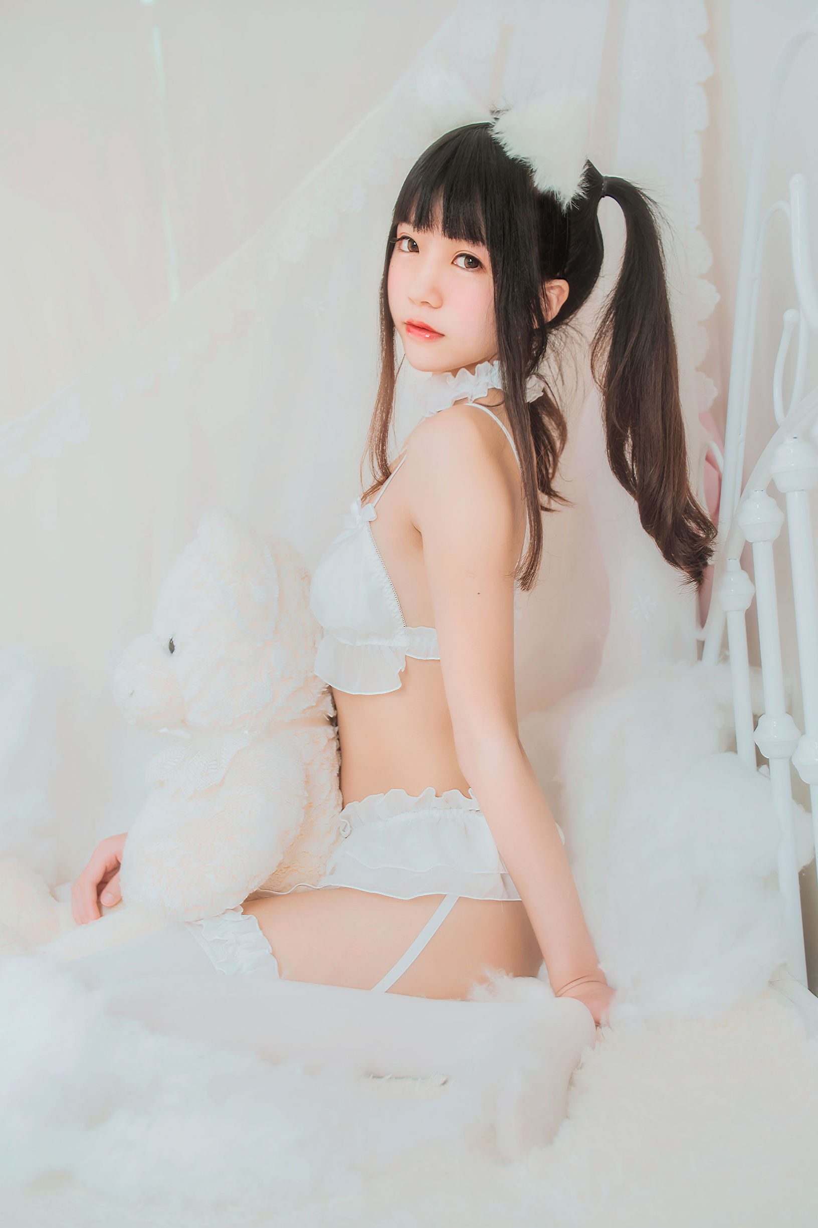  belle ta COS] Sakurato Meow 'White Cat'