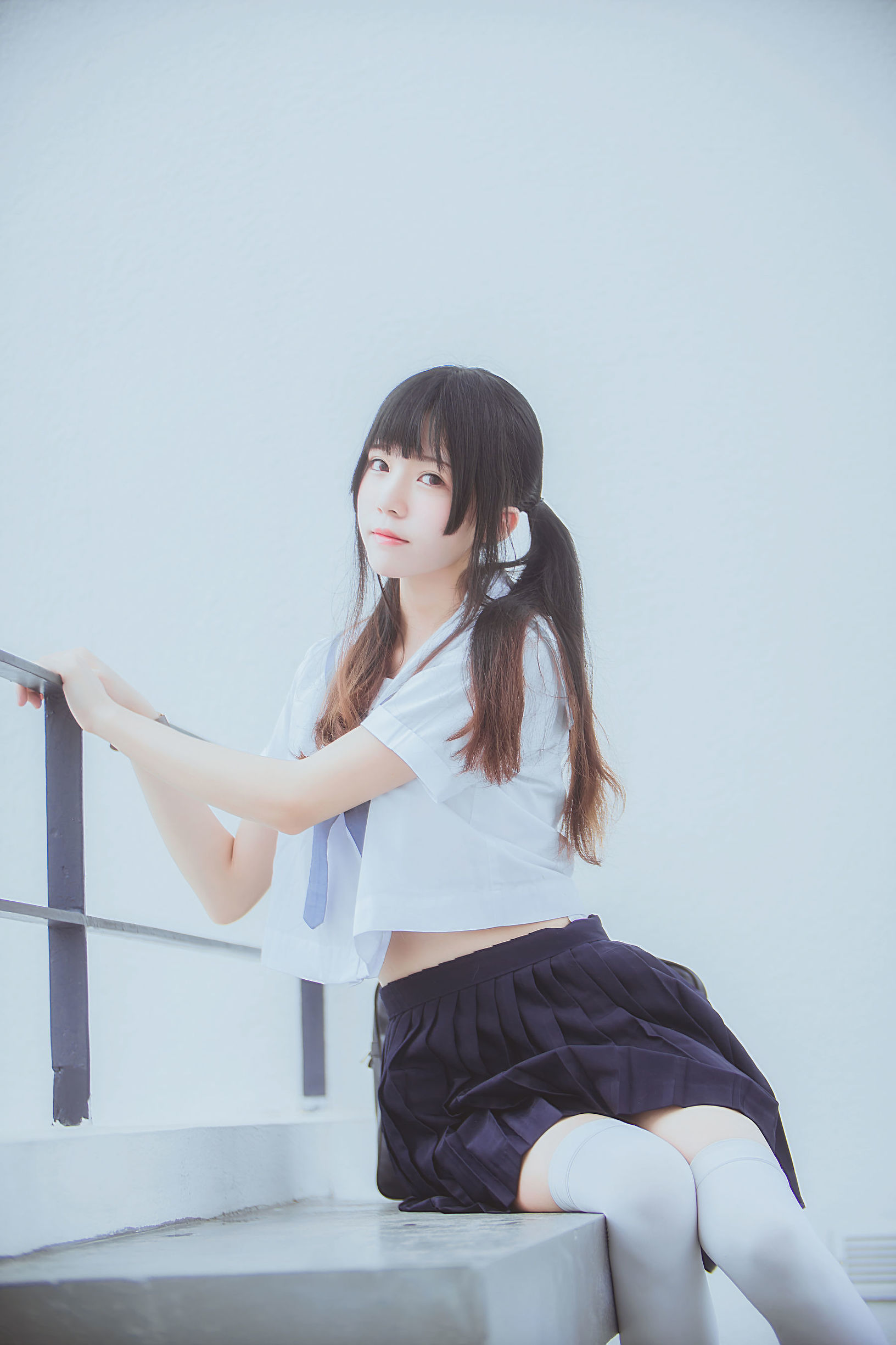 JKコスプレ 桜桃喵《蓝白水手服 ギャラリー