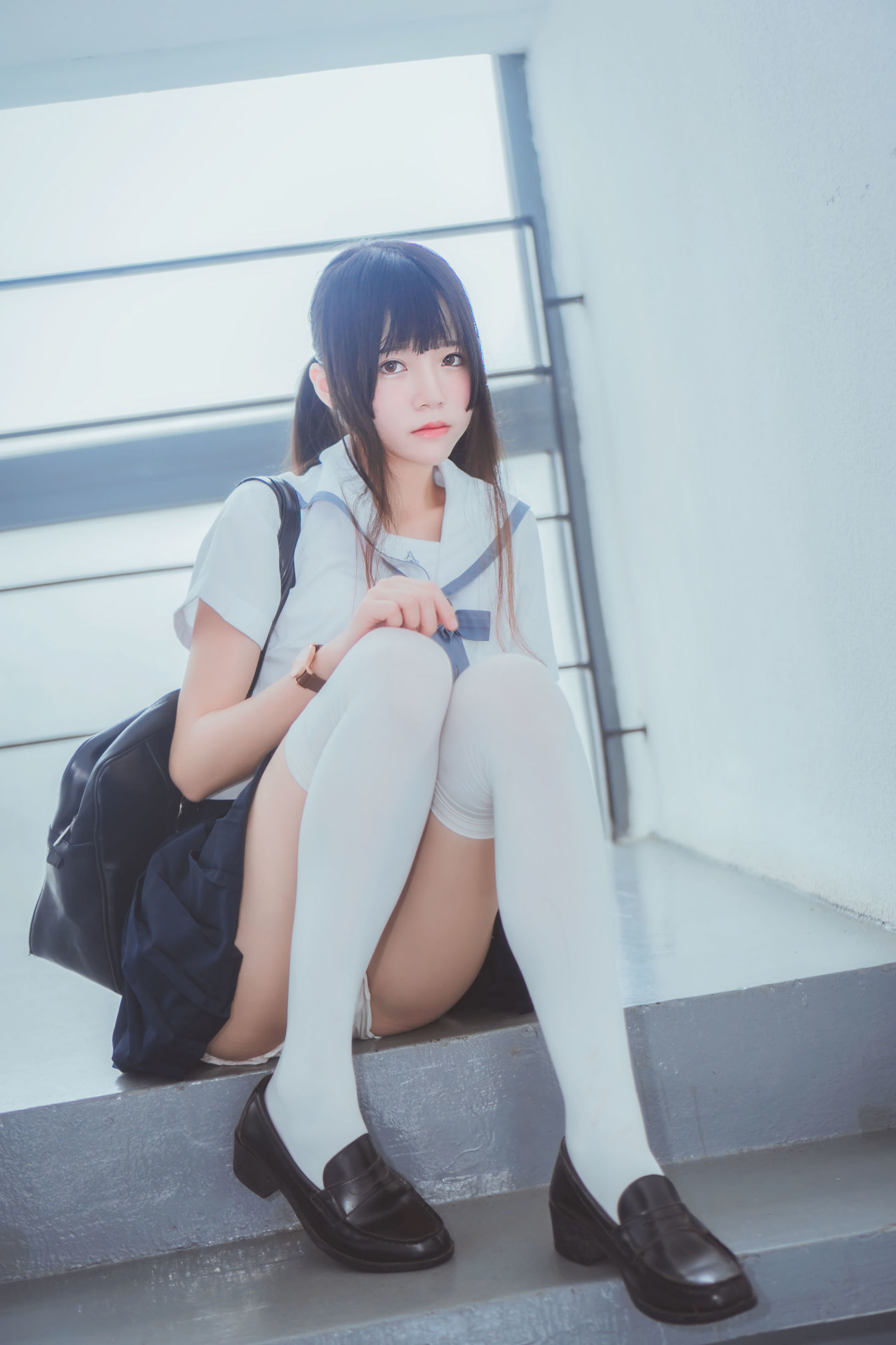JKコスプレ 桜桃喵《蓝白水手服 ギャラリー