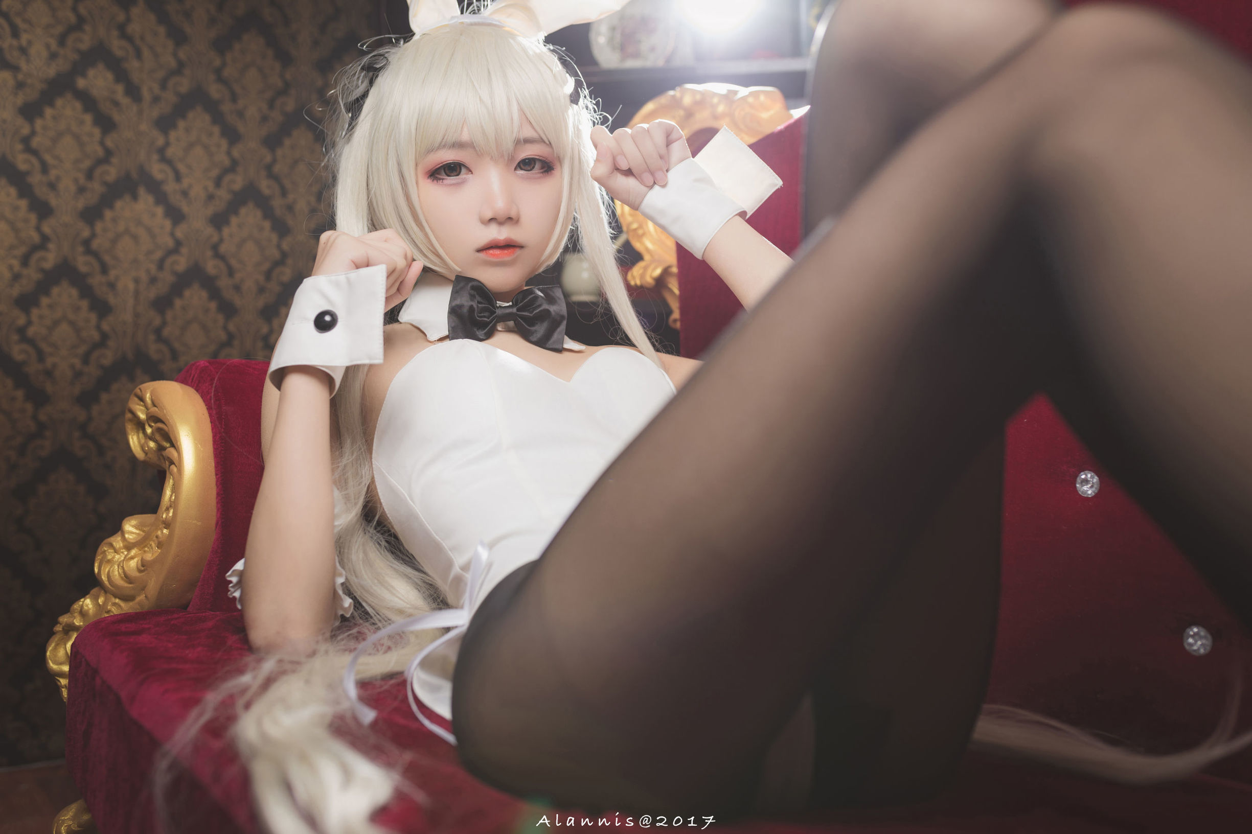 蘿莉COS] 清純少女五更百鬼 - 兔女郎+白絲美腿