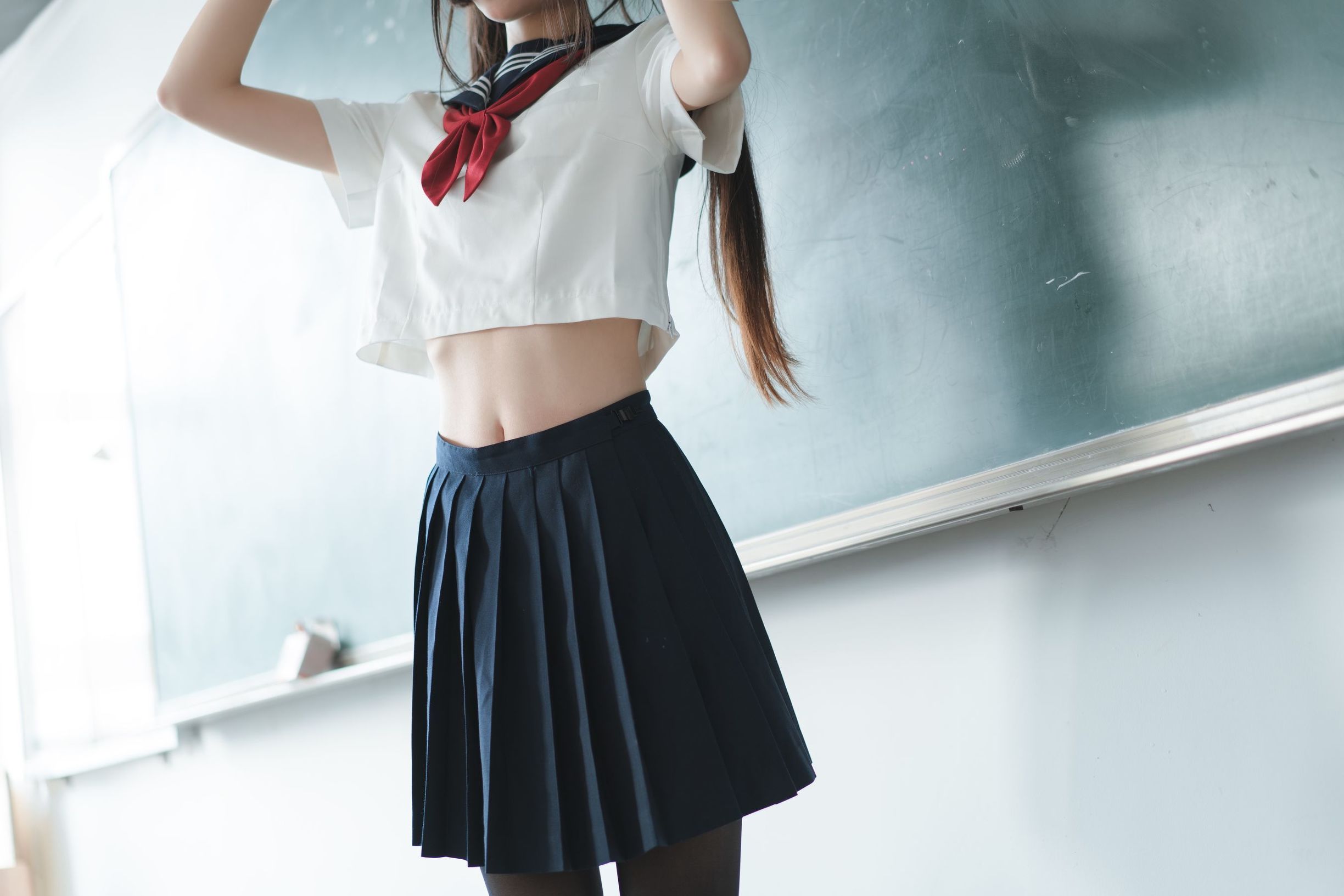 蘿莉COS] 清純少女五更百鬼 - JK制服