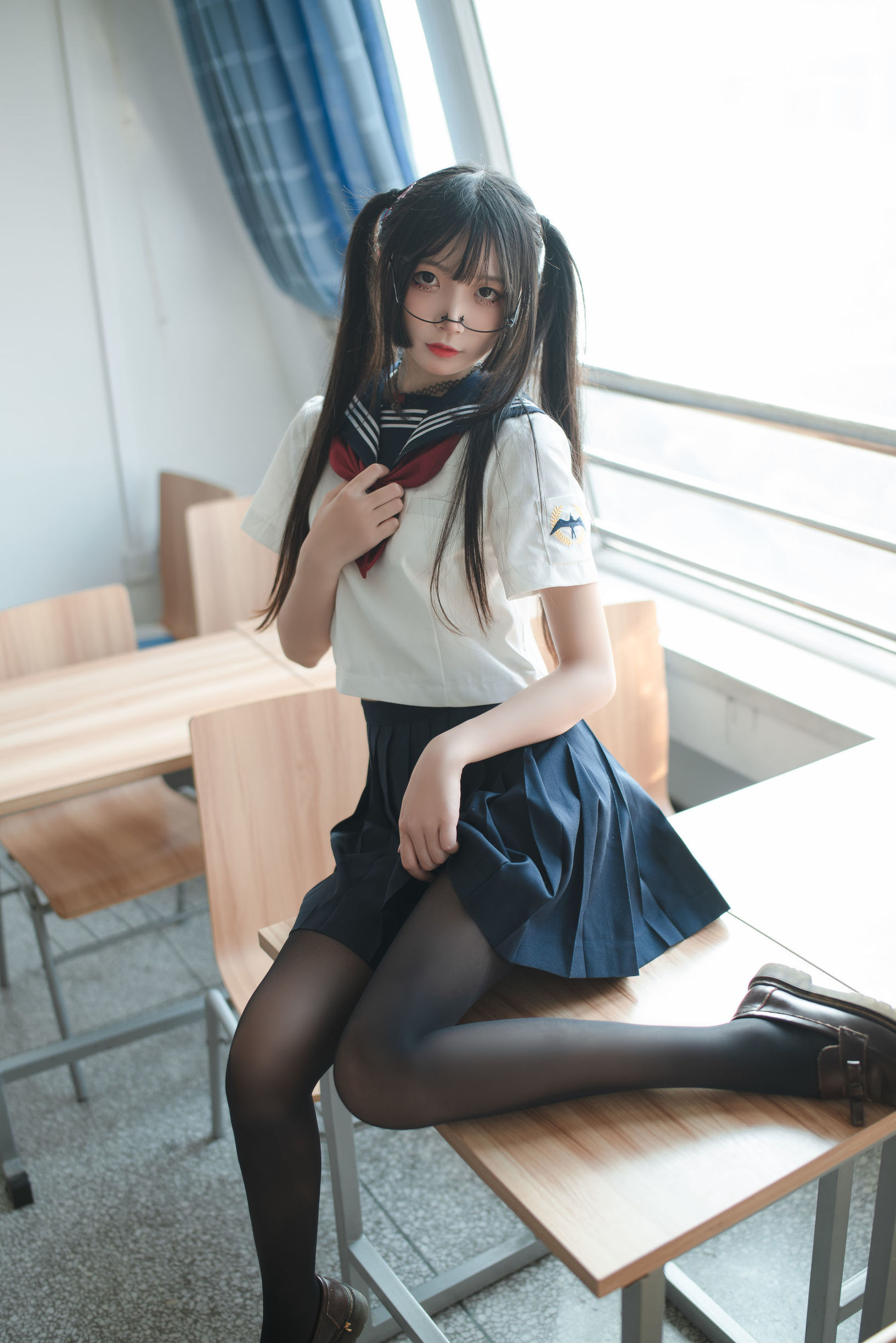 ロリコス] 清純な少女五更百鬼 - JK制服