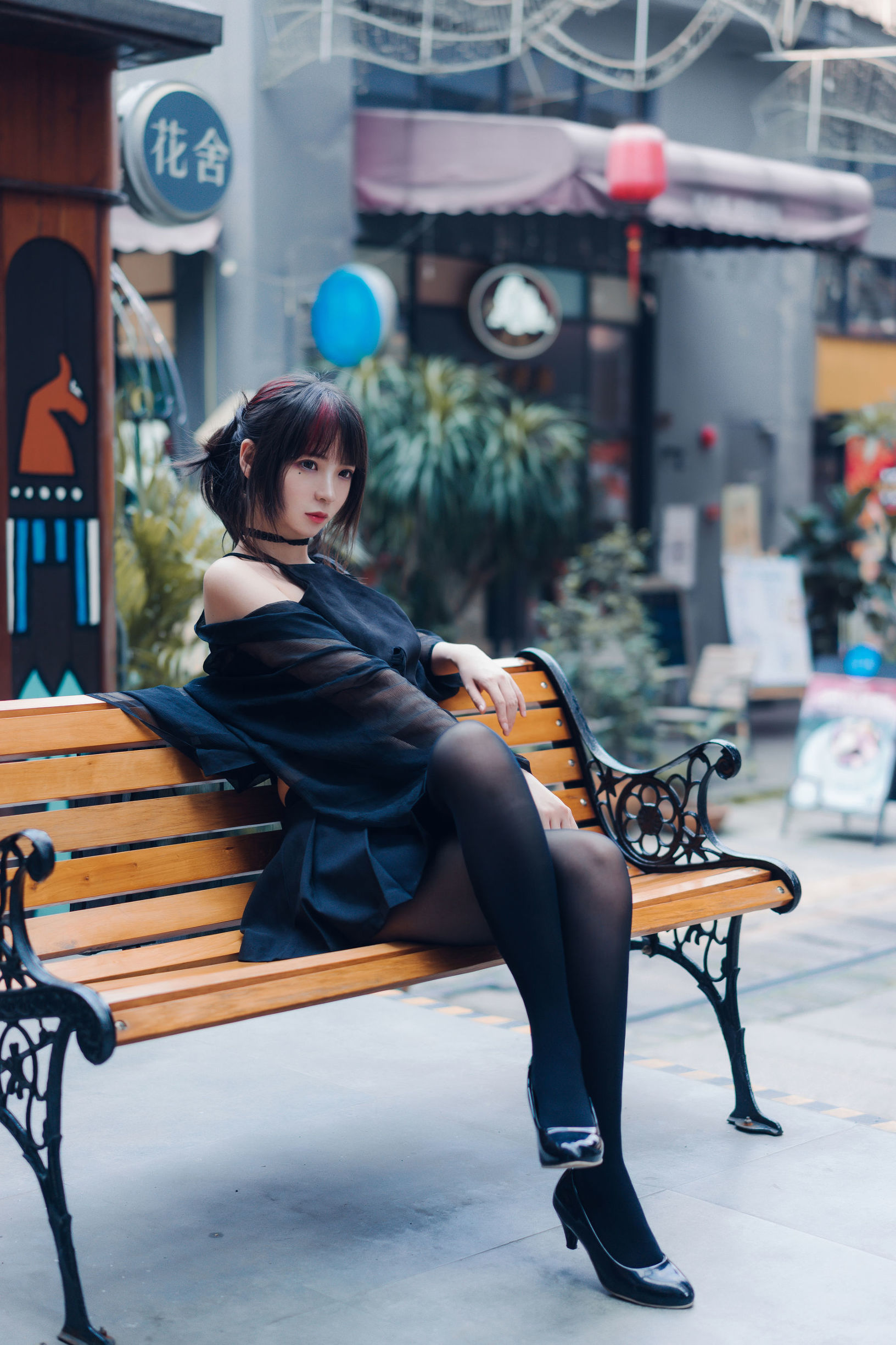 Crazy Cat ss Cô Gái Tuổi Trẻ Nổi Loạn