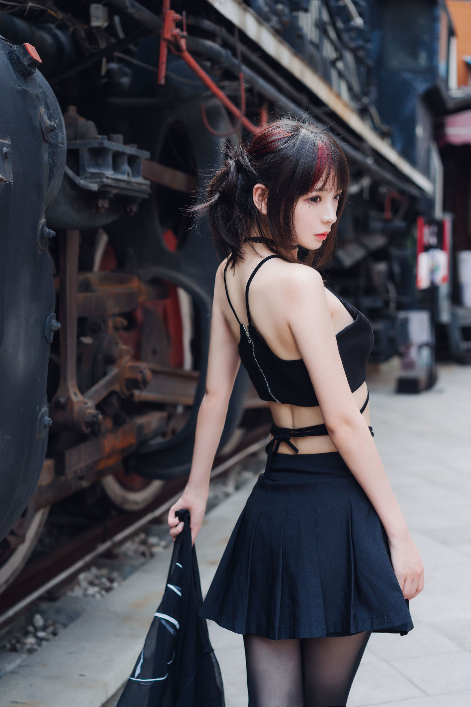 Crazy Cat ss Cô Gái Tuổi Trẻ Nổi Loạn