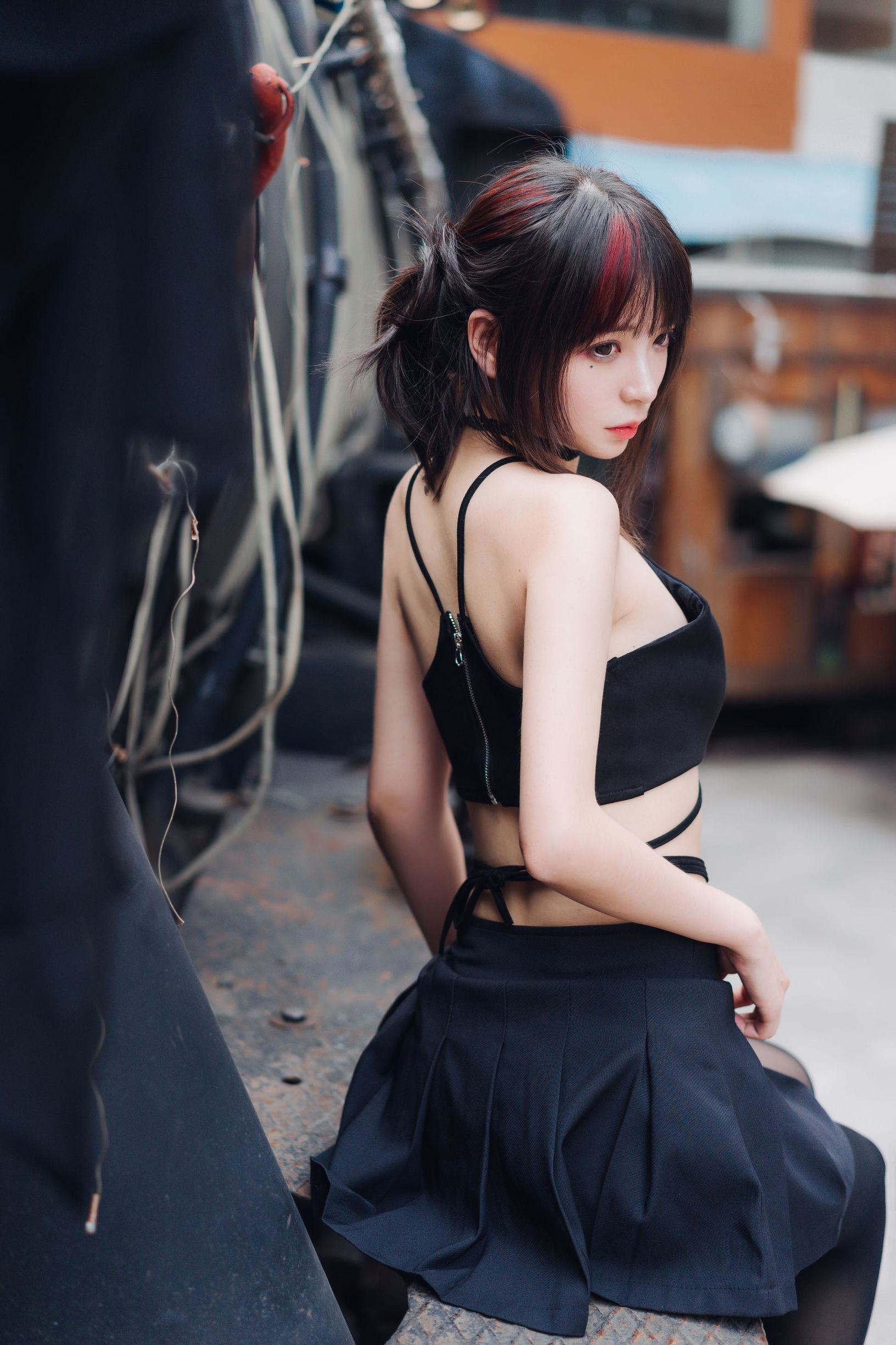 Crazy Cat ss Cô Gái Tuổi Trẻ Nổi Loạn