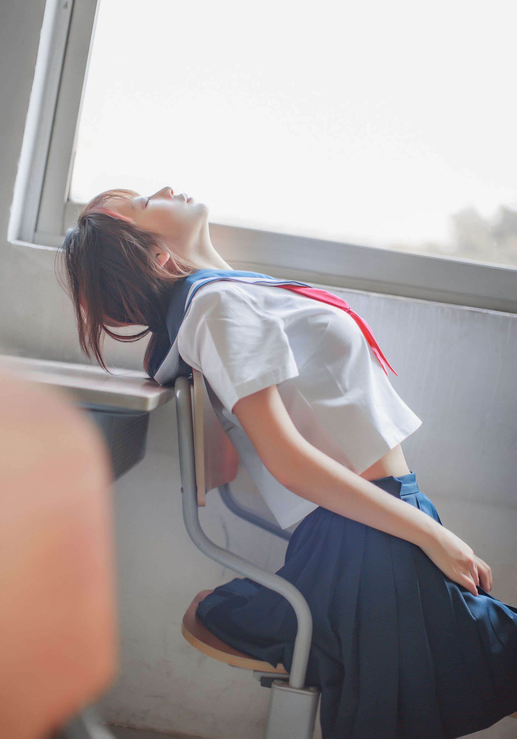 Crazy Cat ss Desk Mate’s Sailor Suit Cosplay