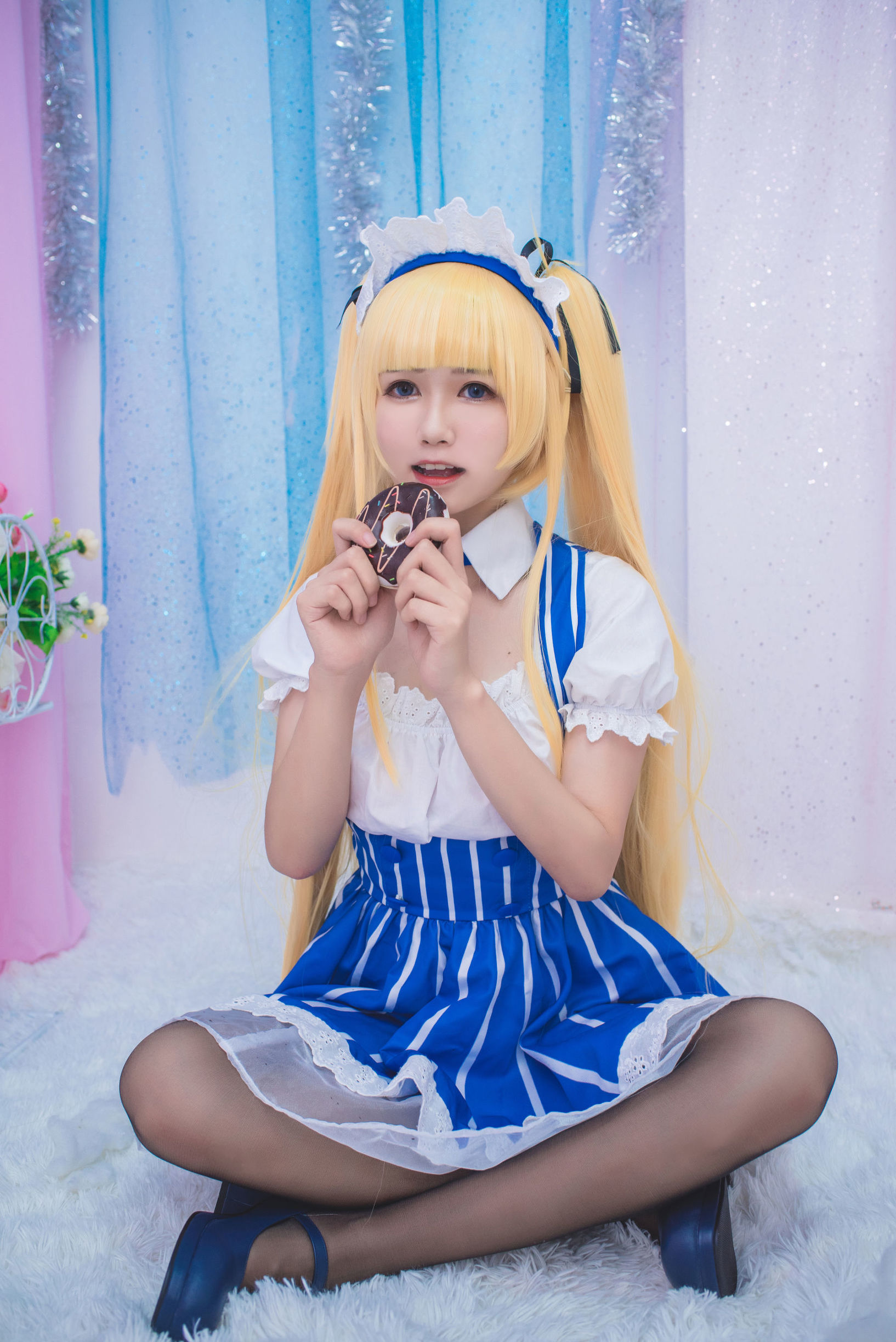  belle ta Cosplay] Bạch Kim Saki - Nữ hầu