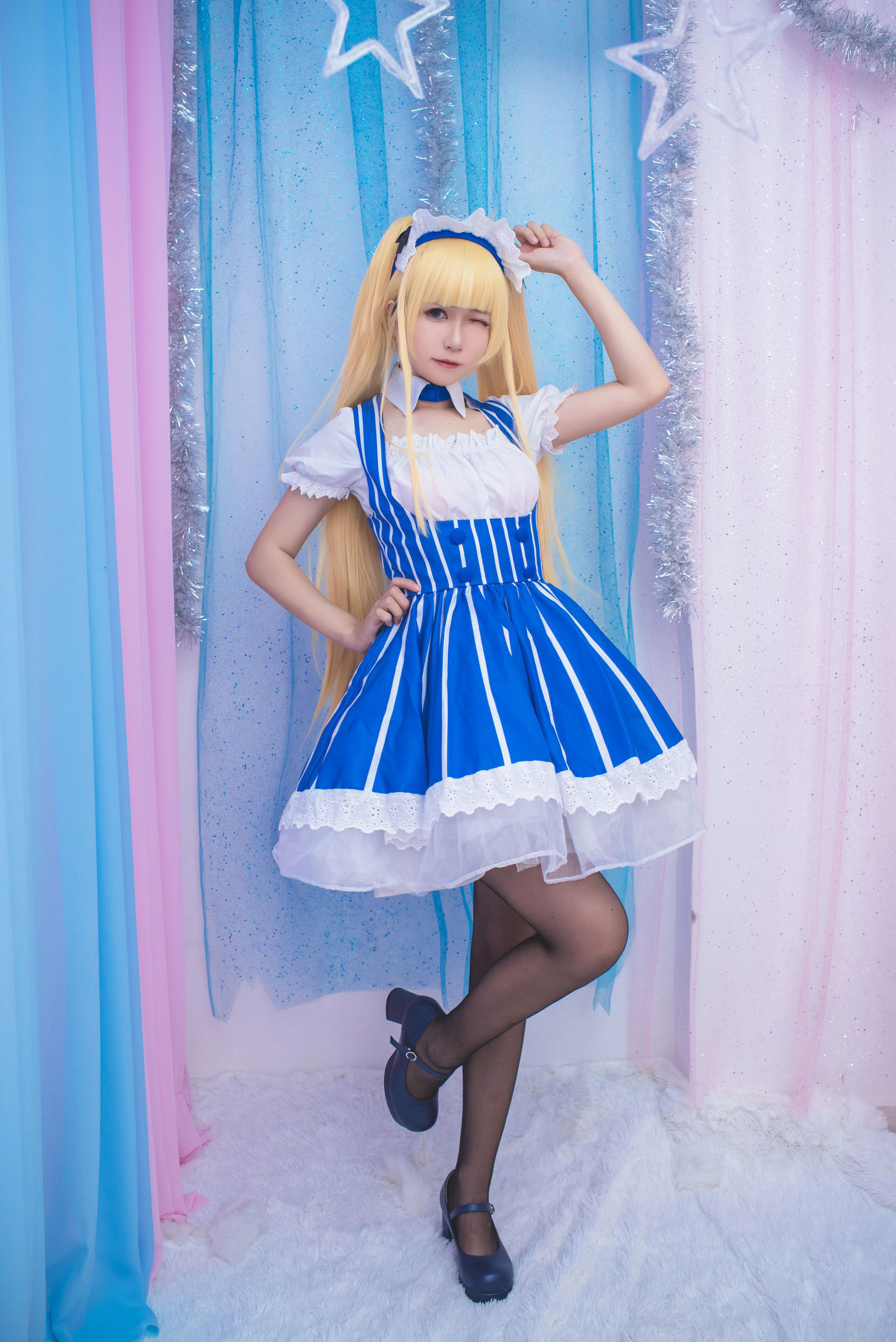  belle ta Cosplay] Bạch Kim Saki - Nữ hầu