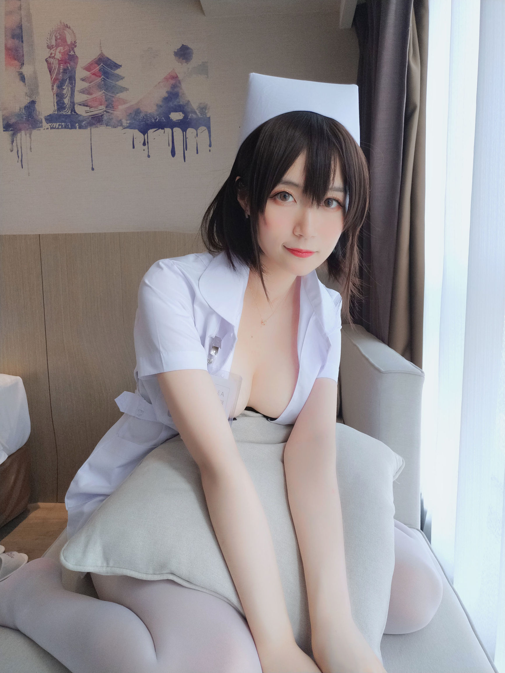  belle  Cosplay] Bạch Ngân - Nữ y tá tóc ngắn nhỏ