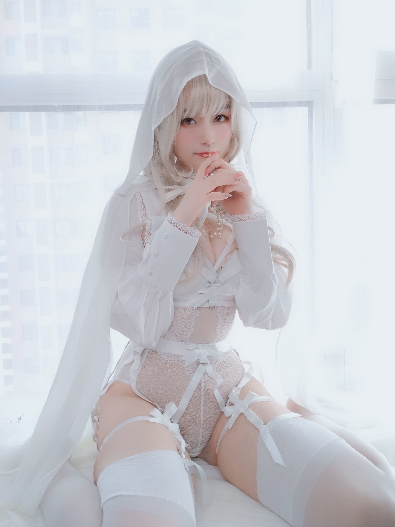  belle  COS] Shirogane - Pure White Saintess