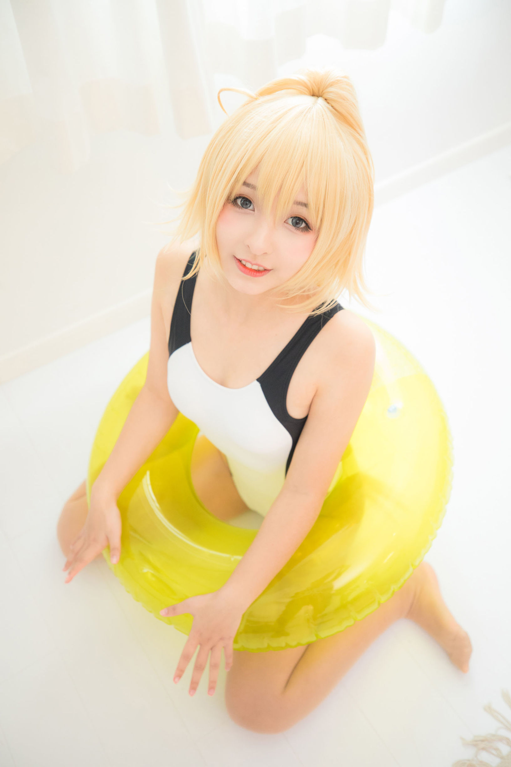 ロリコス] 神楽坂真冬 ジャンヌ・ダルク水着