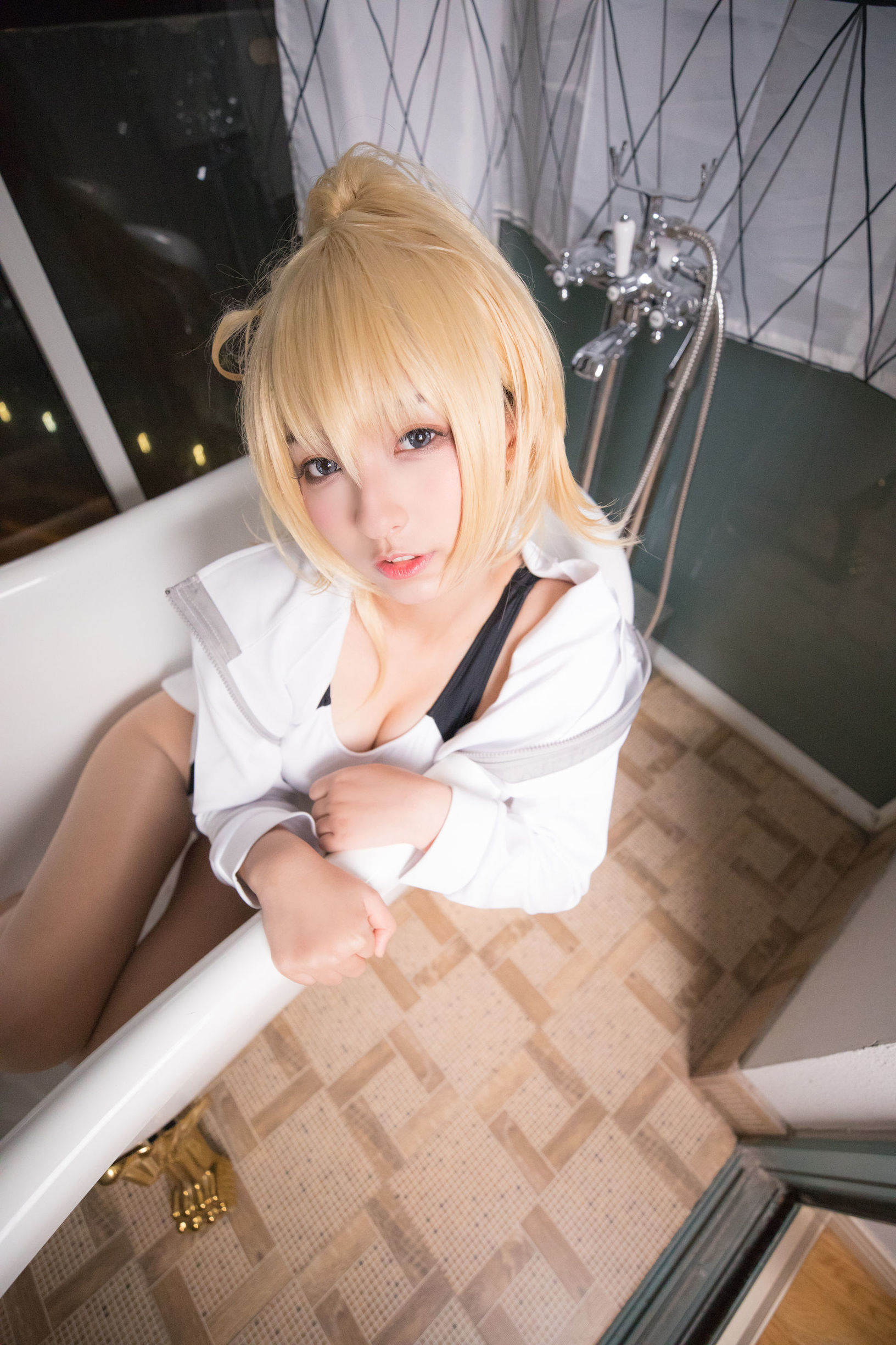 [萝莉COS] 神楽坂真冬 贞德泳装