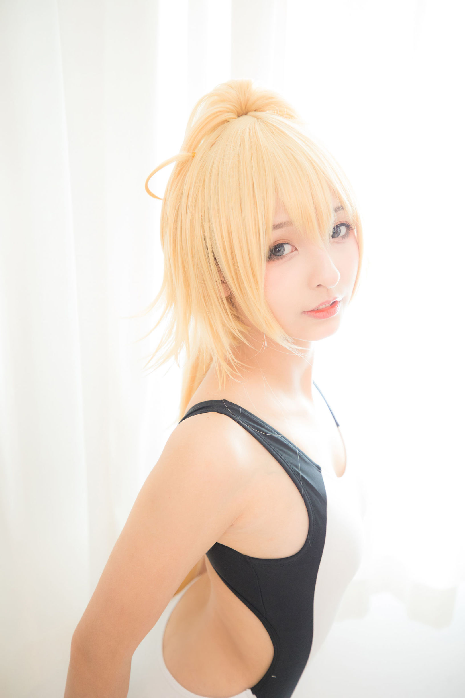 ロリコス] 神楽坂真冬 ジャンヌ・ダルク水着