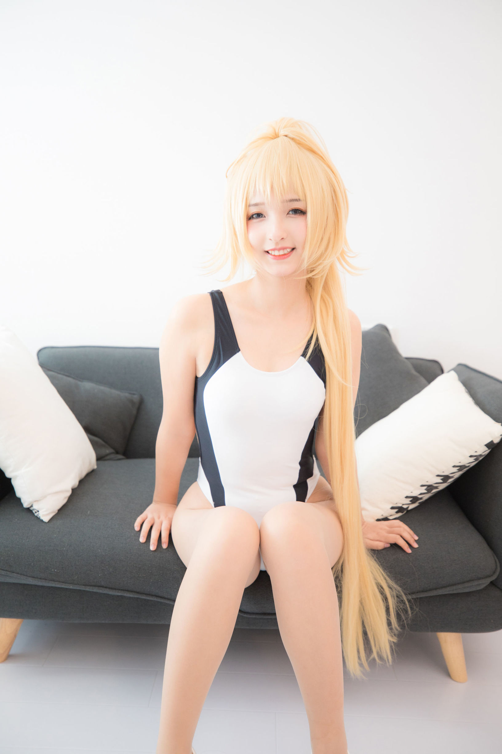 ロリコス] 神楽坂真冬 ジャンヌ・ダルク水着