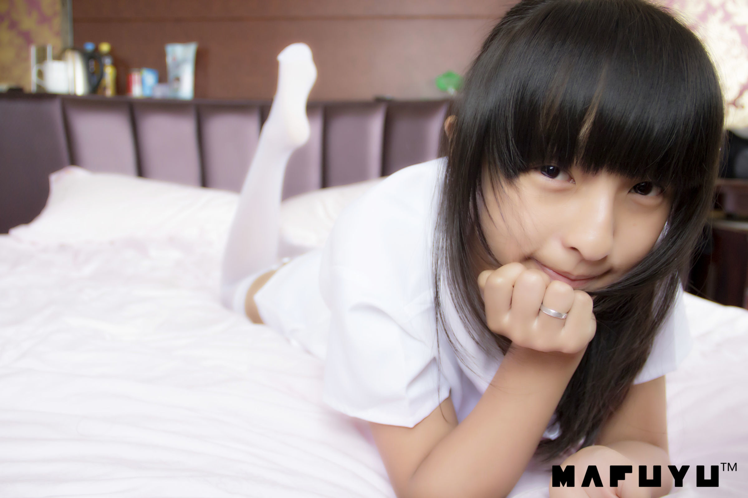  belle ta Cosplay] Kagura Ban Mafuyu Nurse Series Photo Set