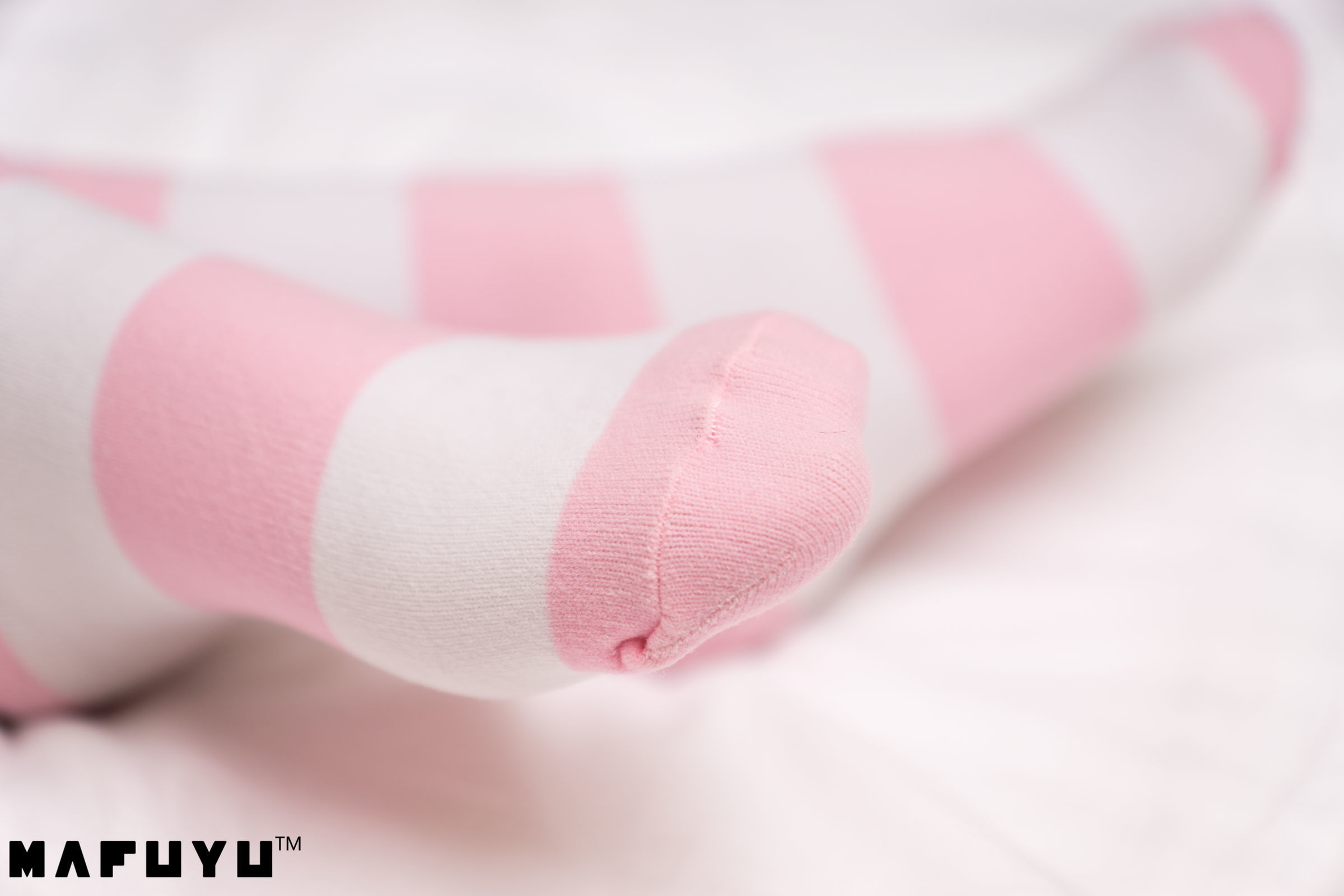  belle ta Cosplay] Kagura Ban Mafuyu Pink and White Striped Series Photo Set