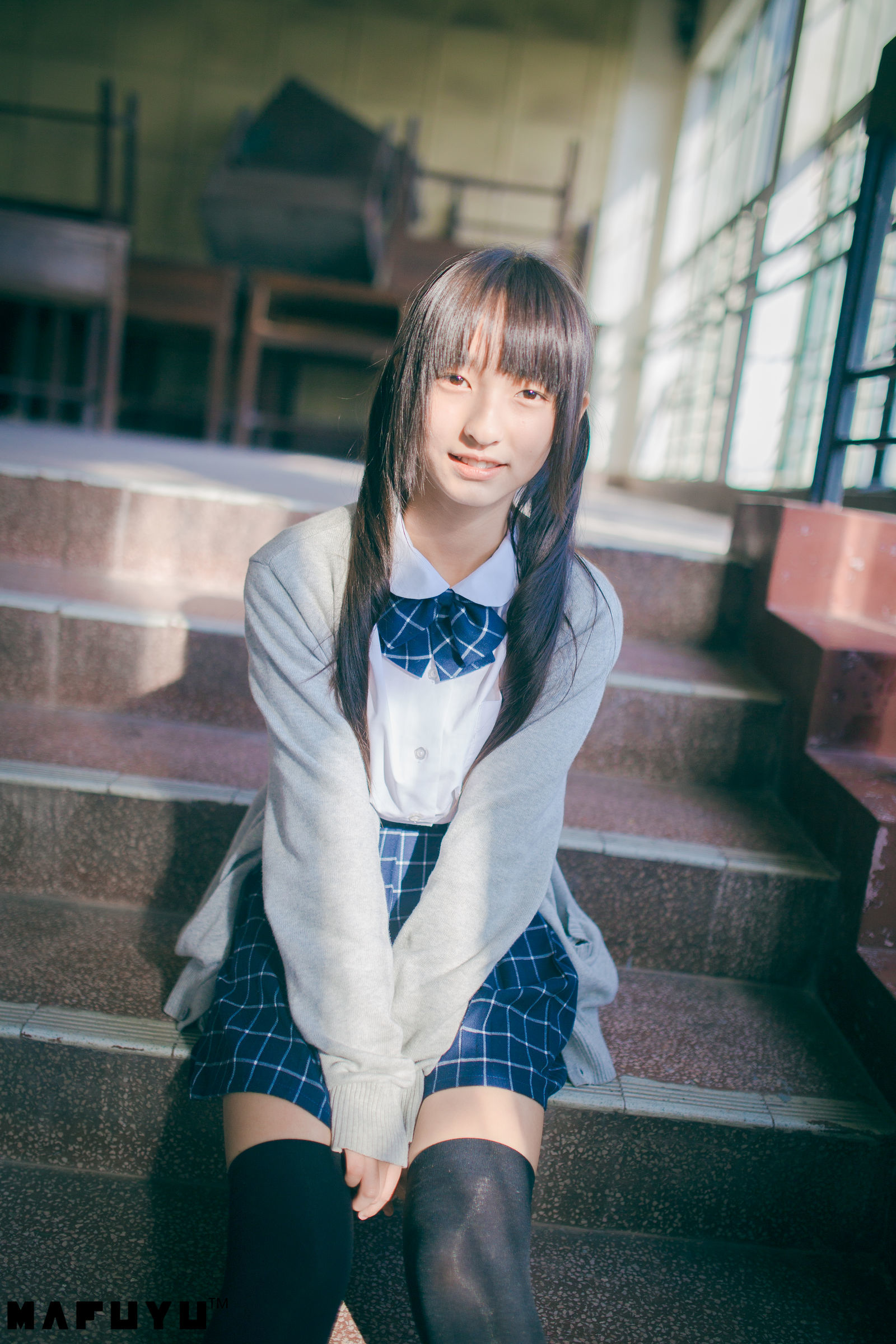  belle  COS] Kagura Ban Mafuyu - Bộ ảnh Series Áo đồng phục trường học Ánh Dương