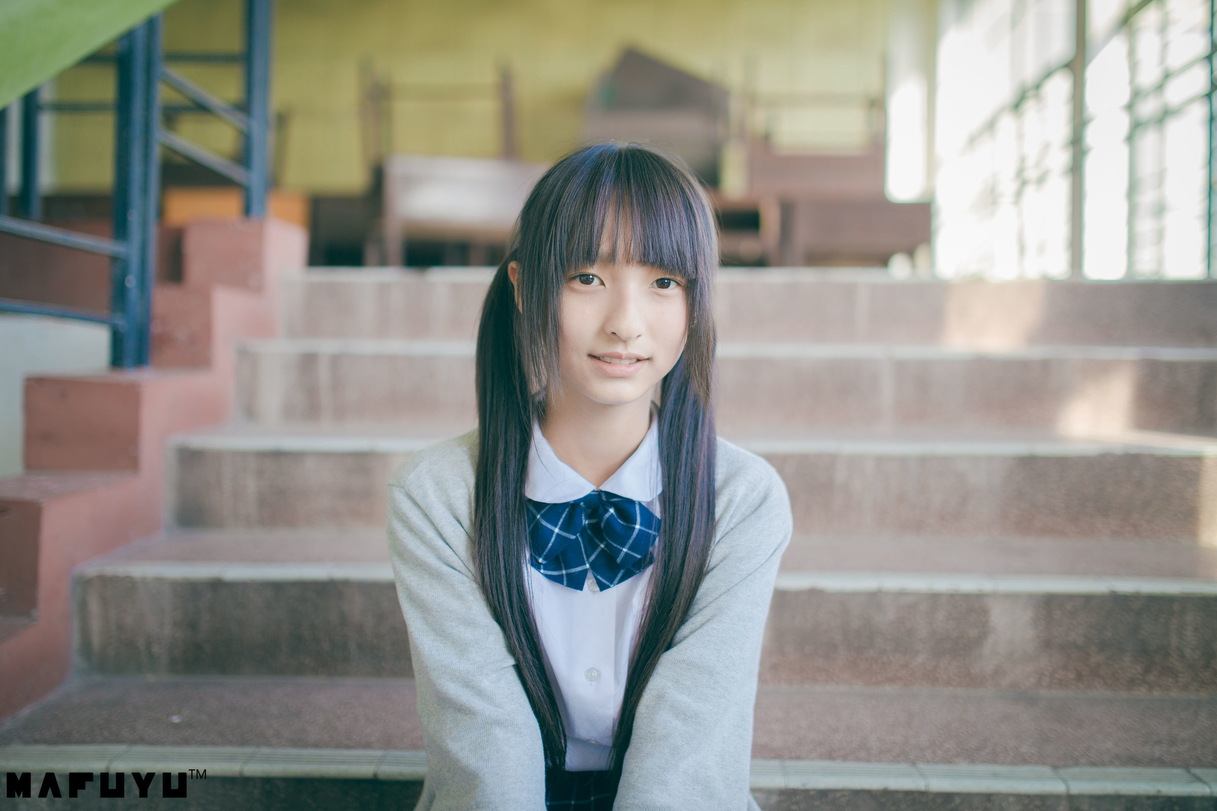  belle  COS] Kagura Ban Mafuyu - Bộ ảnh Series Áo đồng phục trường học Ánh Dương