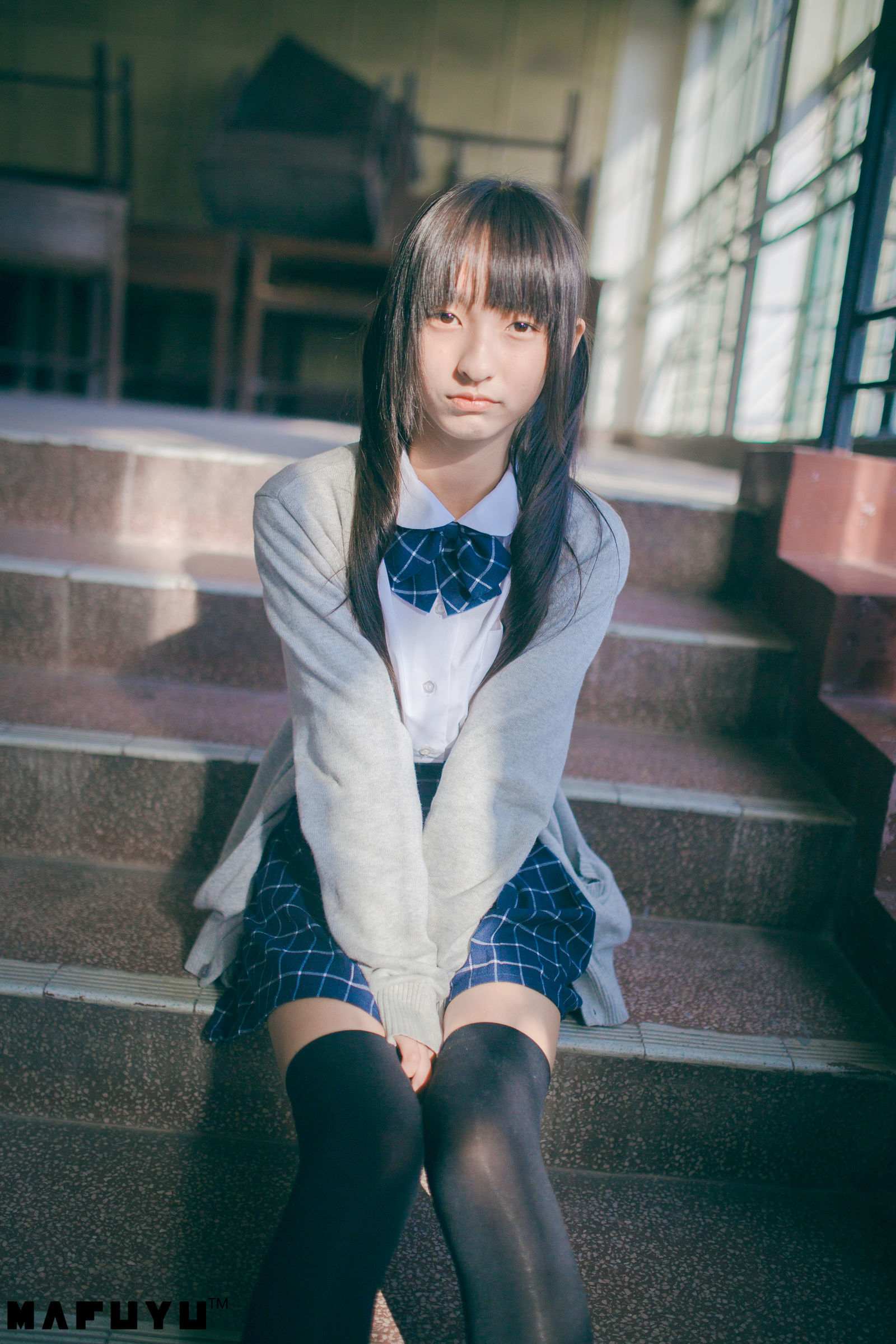  belle  COS] Kagura Ban Mafuyu - Bộ ảnh Series Áo đồng phục trường học Ánh Dương
