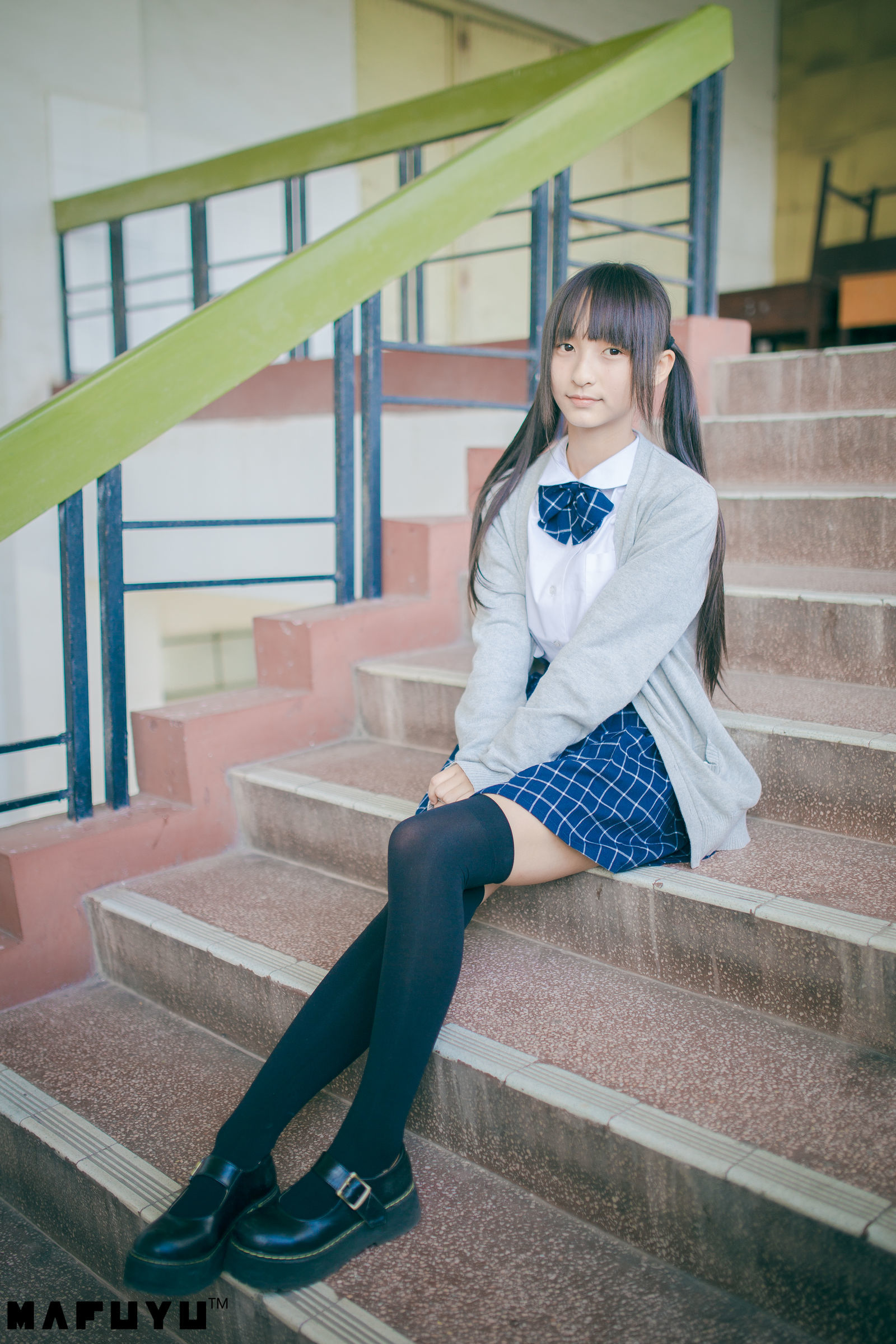  belle  COS] Kagura Ban Mafuyu - Bộ ảnh Series Áo đồng phục trường học Ánh Dương
