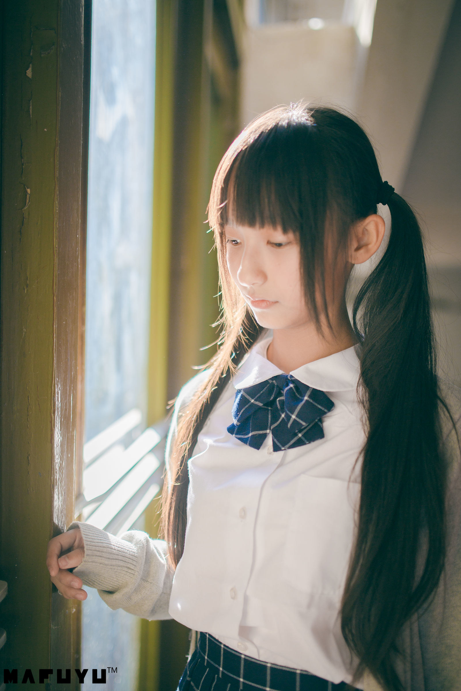  belle  COS] Kagura Ban Mafuyu - Bộ ảnh Series Áo đồng phục trường học Ánh Dương