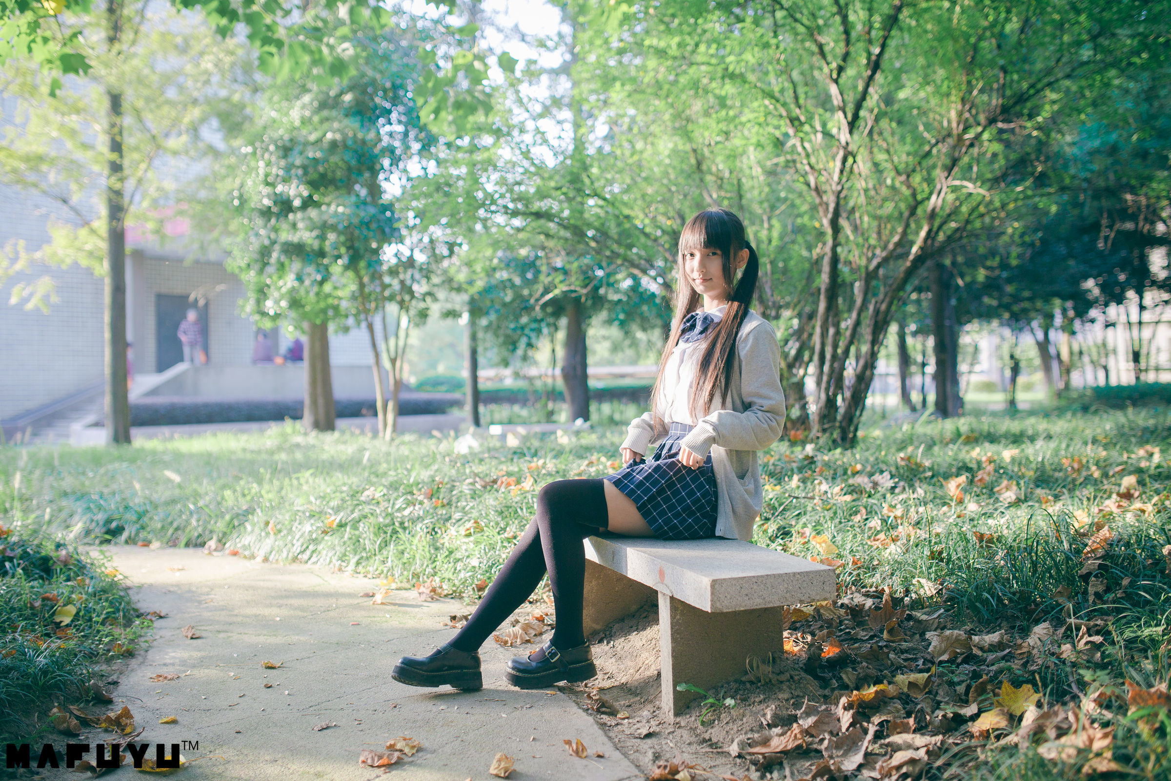  belle  COS] Kagura Ban Mafuyu - Bộ ảnh Series Áo đồng phục trường học Ánh Dương