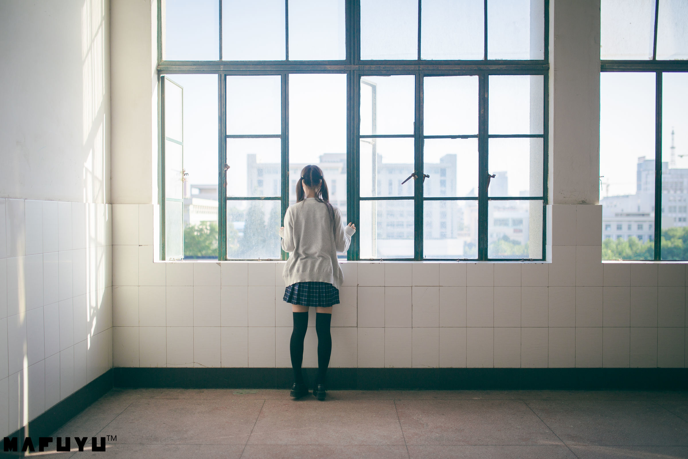  belle  COS] Kagura Ban Mafuyu - Bộ ảnh Series Áo đồng phục trường học Ánh Dương