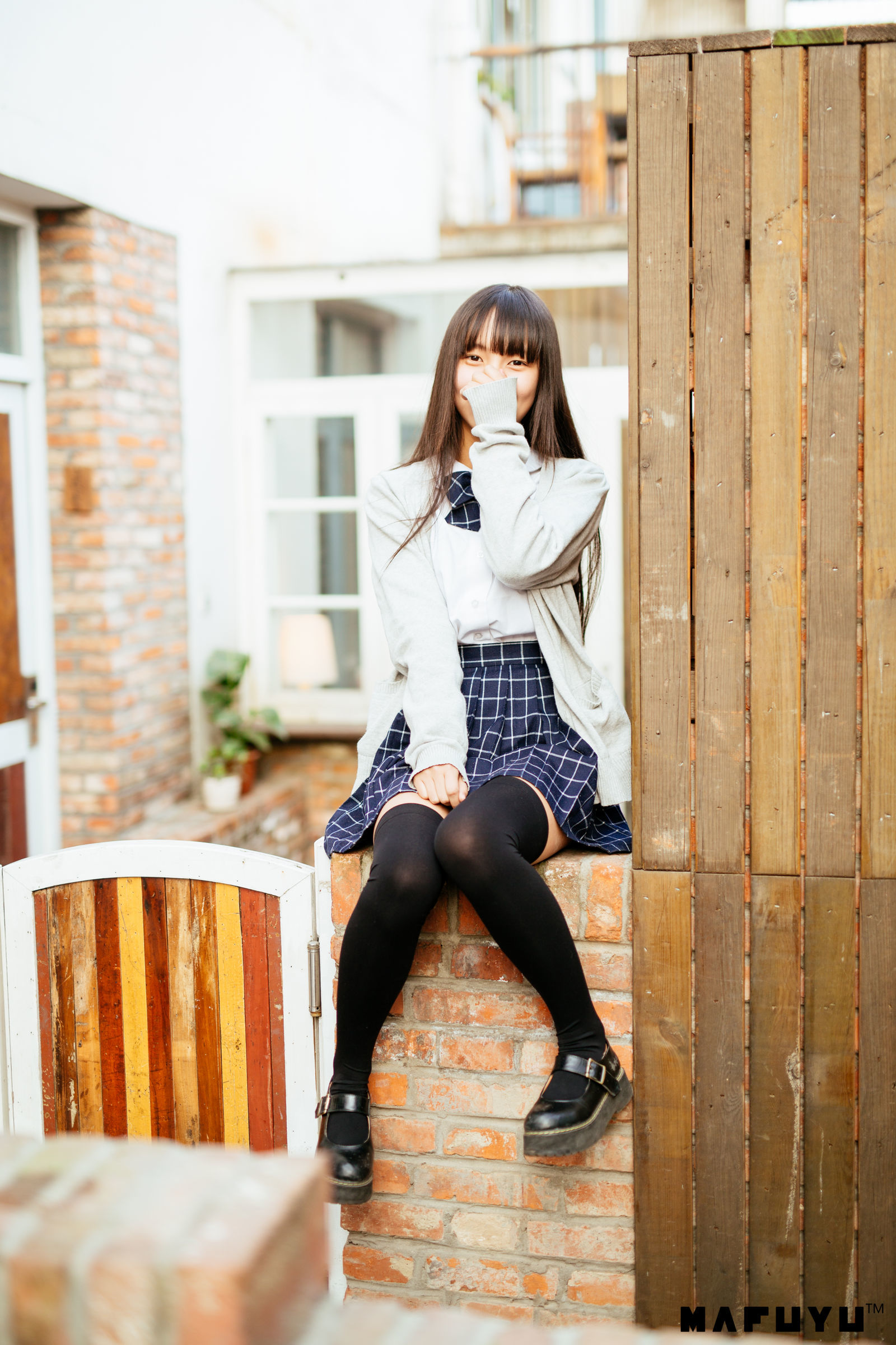 Cosplay  belle ta] Mafuyu Kagura Ban - Bộ ảnh series JK học sinh