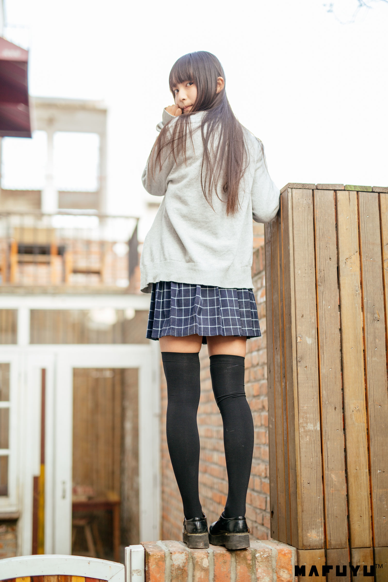 Cosplay  belle ta] Mafuyu Kagura Ban - Bộ ảnh series JK học sinh