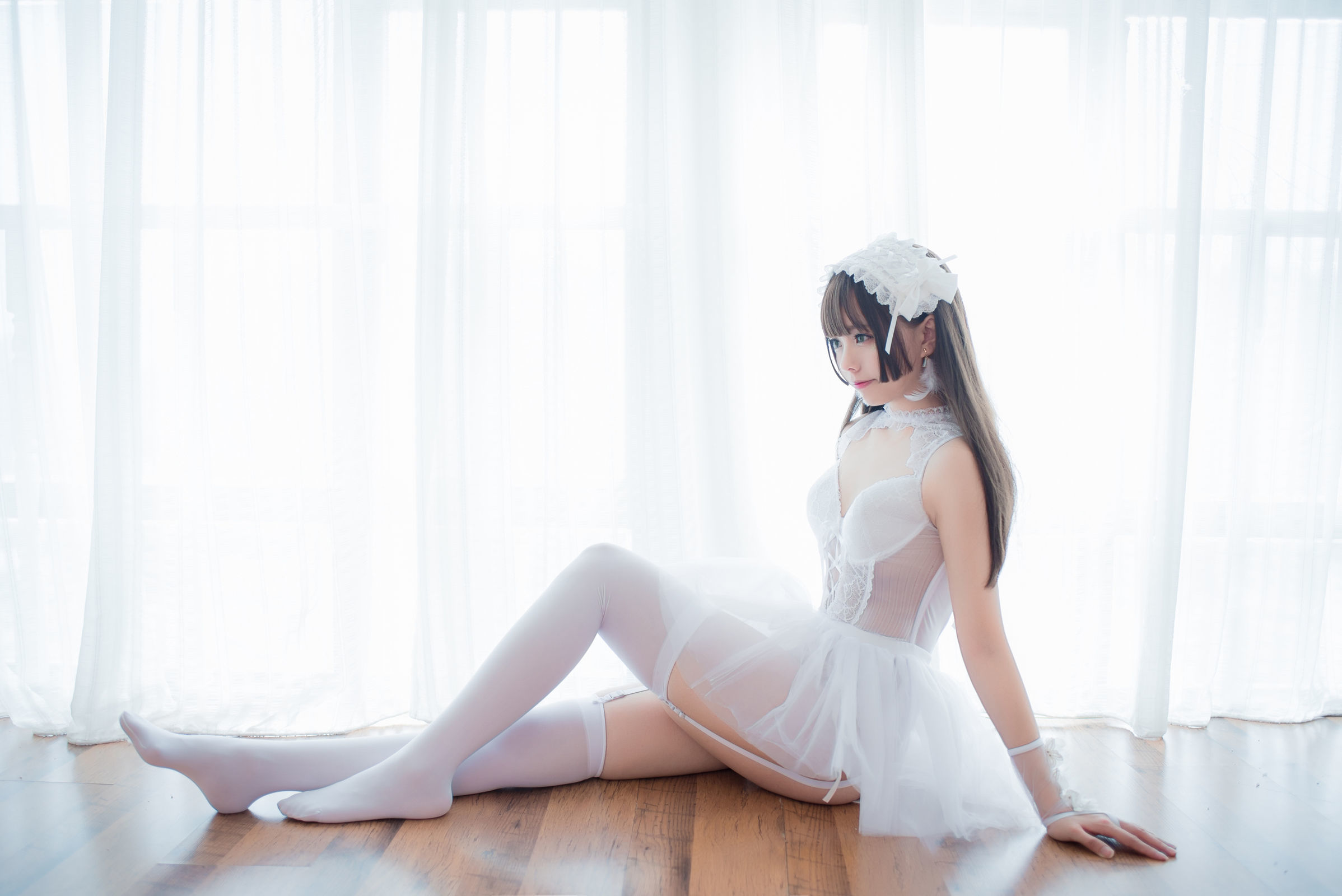 ロリコス] 萌え系小野妹子w - 白色の纱裙 + レムナース + レムバニーガール