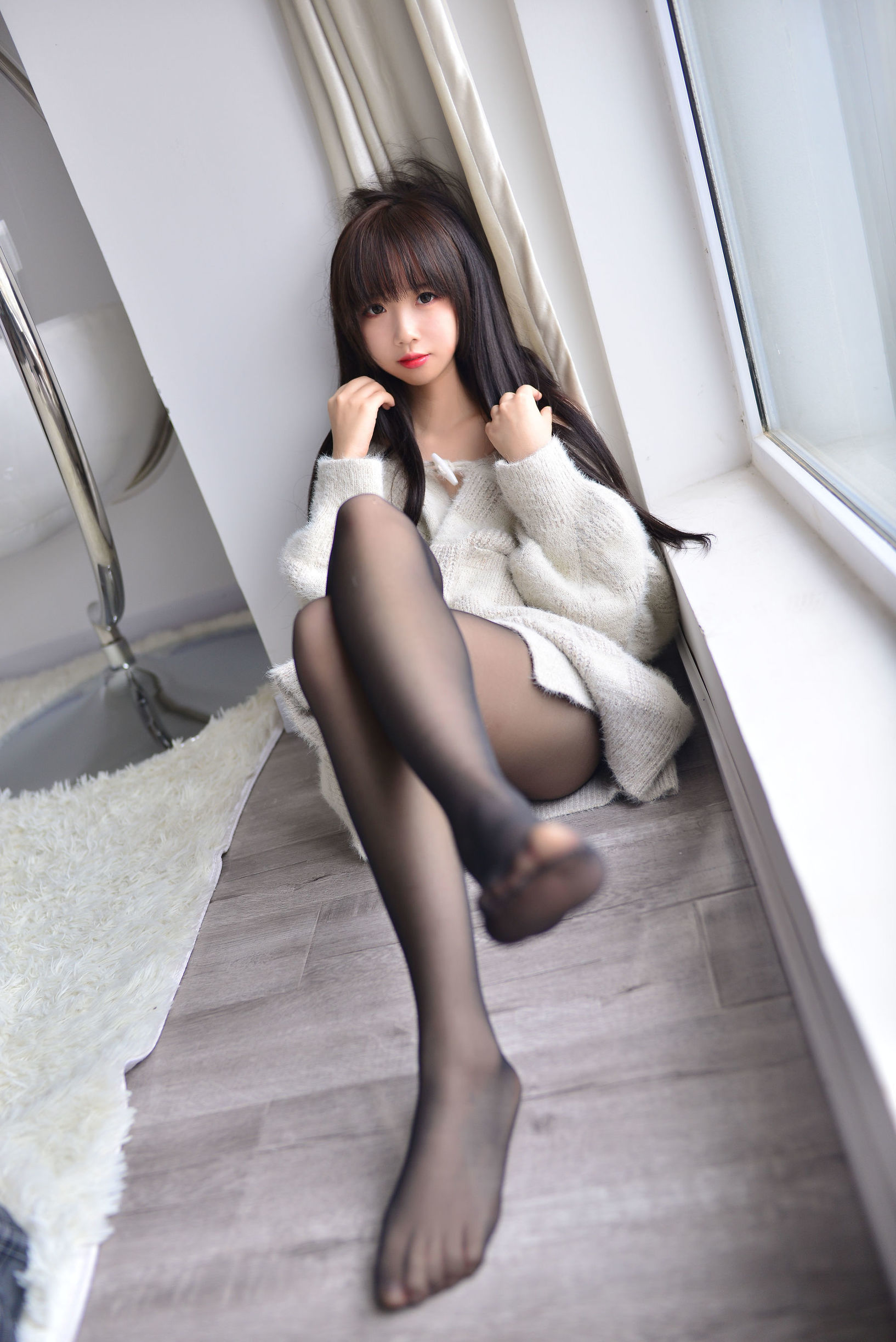 로리 COS] 설기 - 니트 소녀