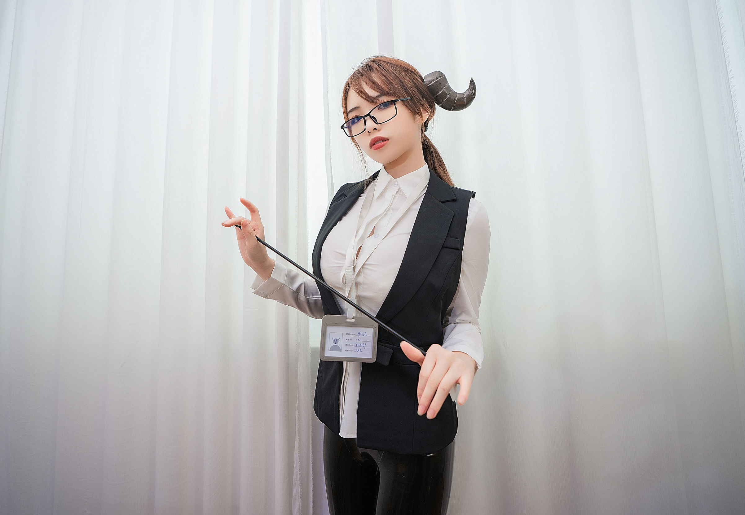 Cosplay  belle ta] Vân Muội - Yêu Tinh Văn Phòng
