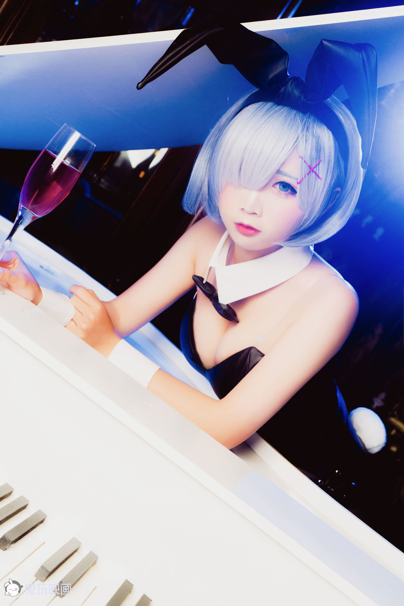 蘿莉COS] 麵餅仙兒 - 兔女郎