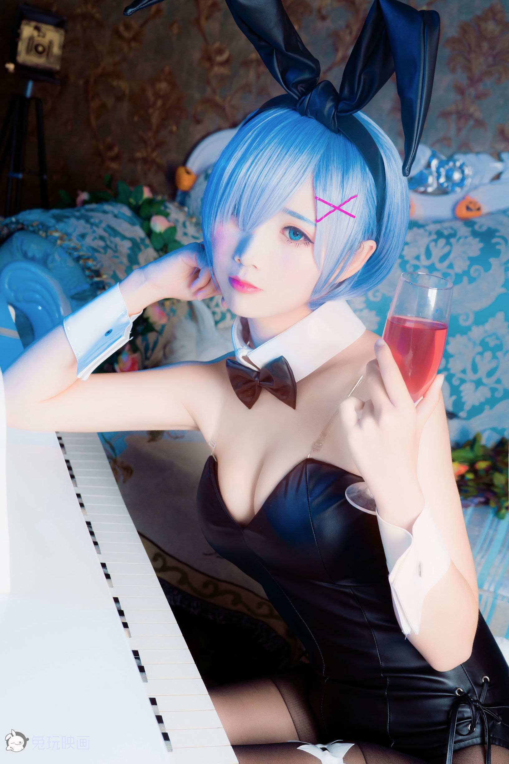 蘿莉COS] 麵餅仙兒 - 兔女郎