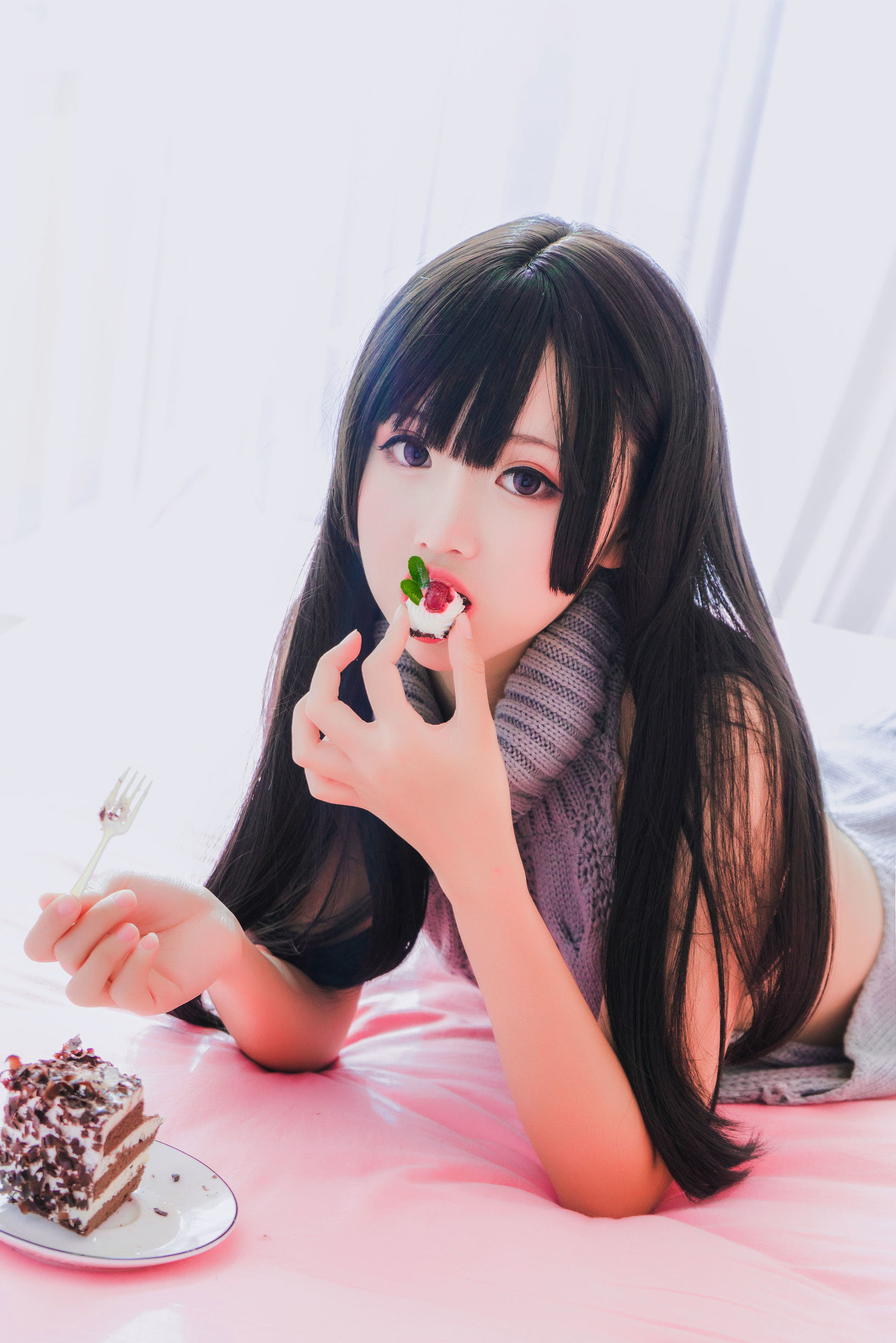 蘿莉COS] 麵餅仙兒 - 露背毛衣！！