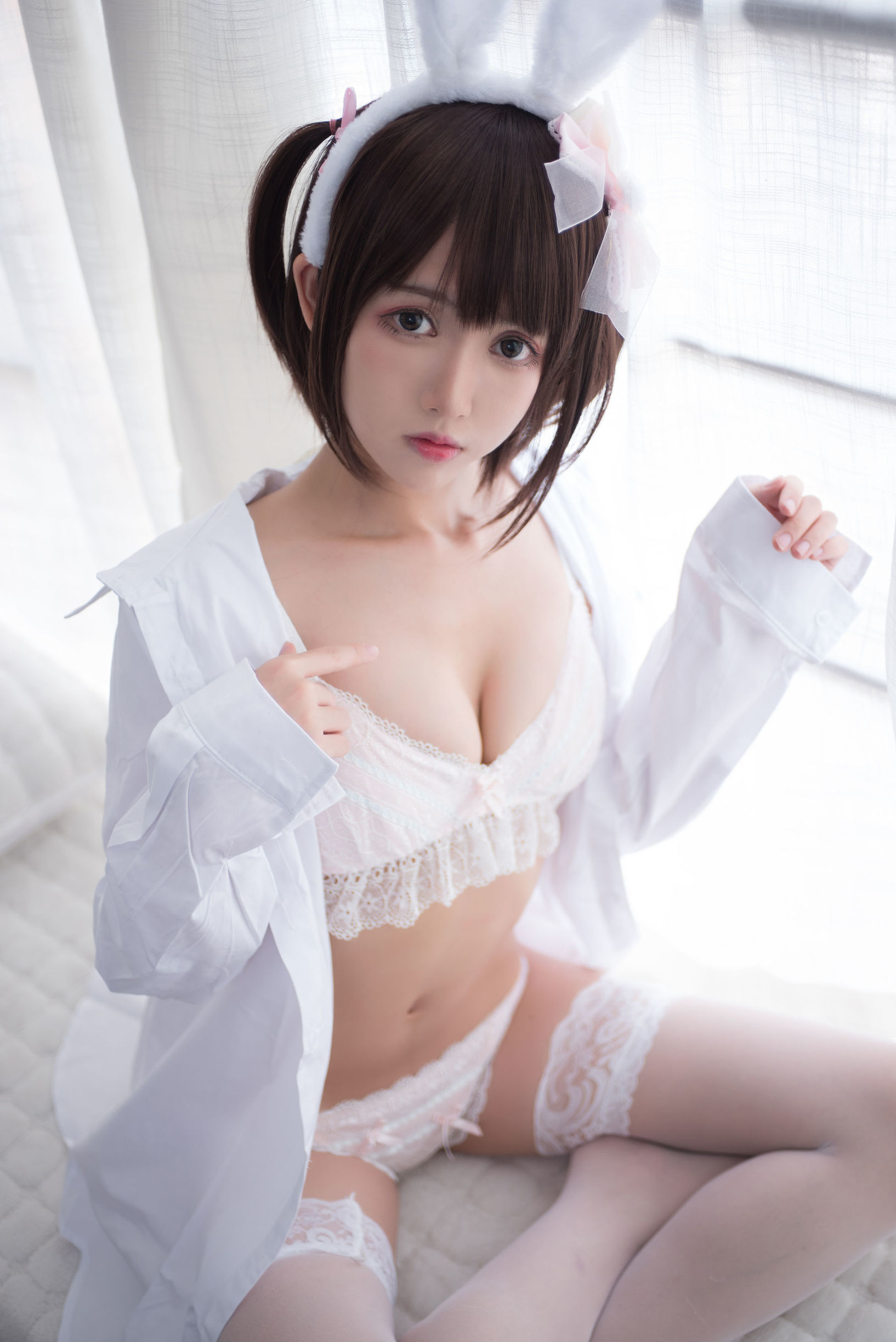  belle ta Cosplay] Eel Fei'er - Tai thú Trắng ren gợi cảm