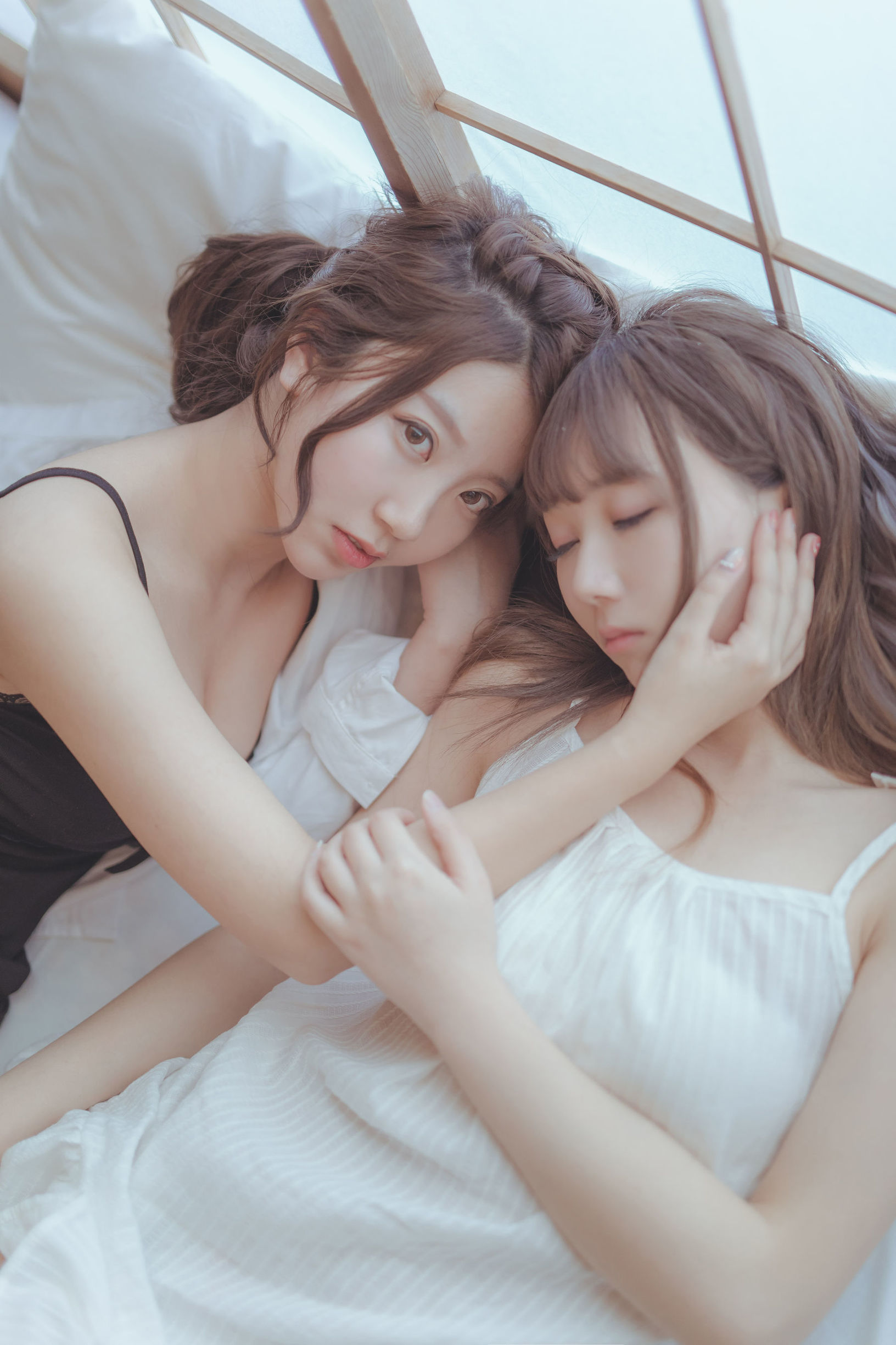 Cosplay  belle ] Hắc Xuyên - JK Yuri