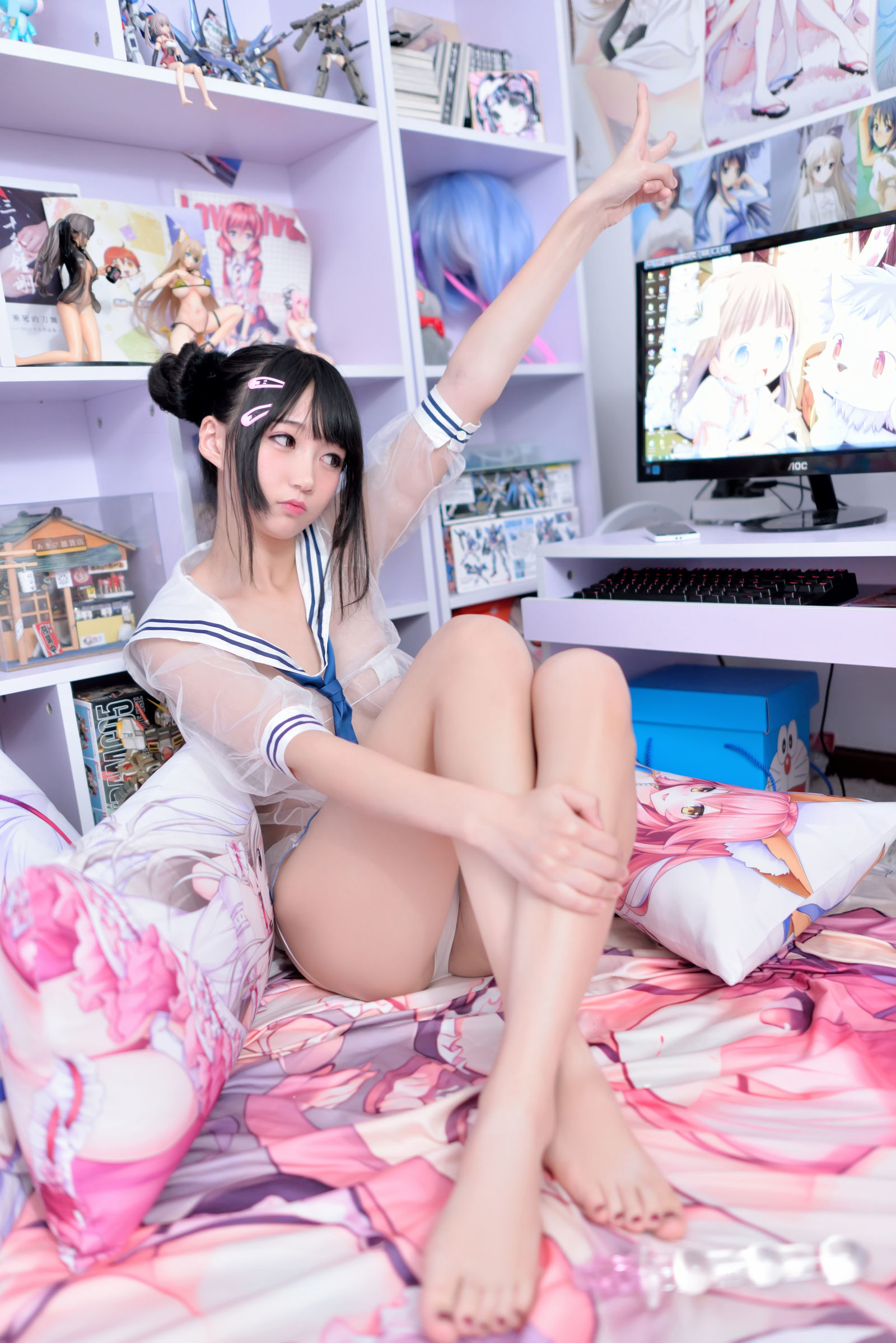 ロリコス] ナゲサ魔物女本 透視セーラー服+丁字パンツ