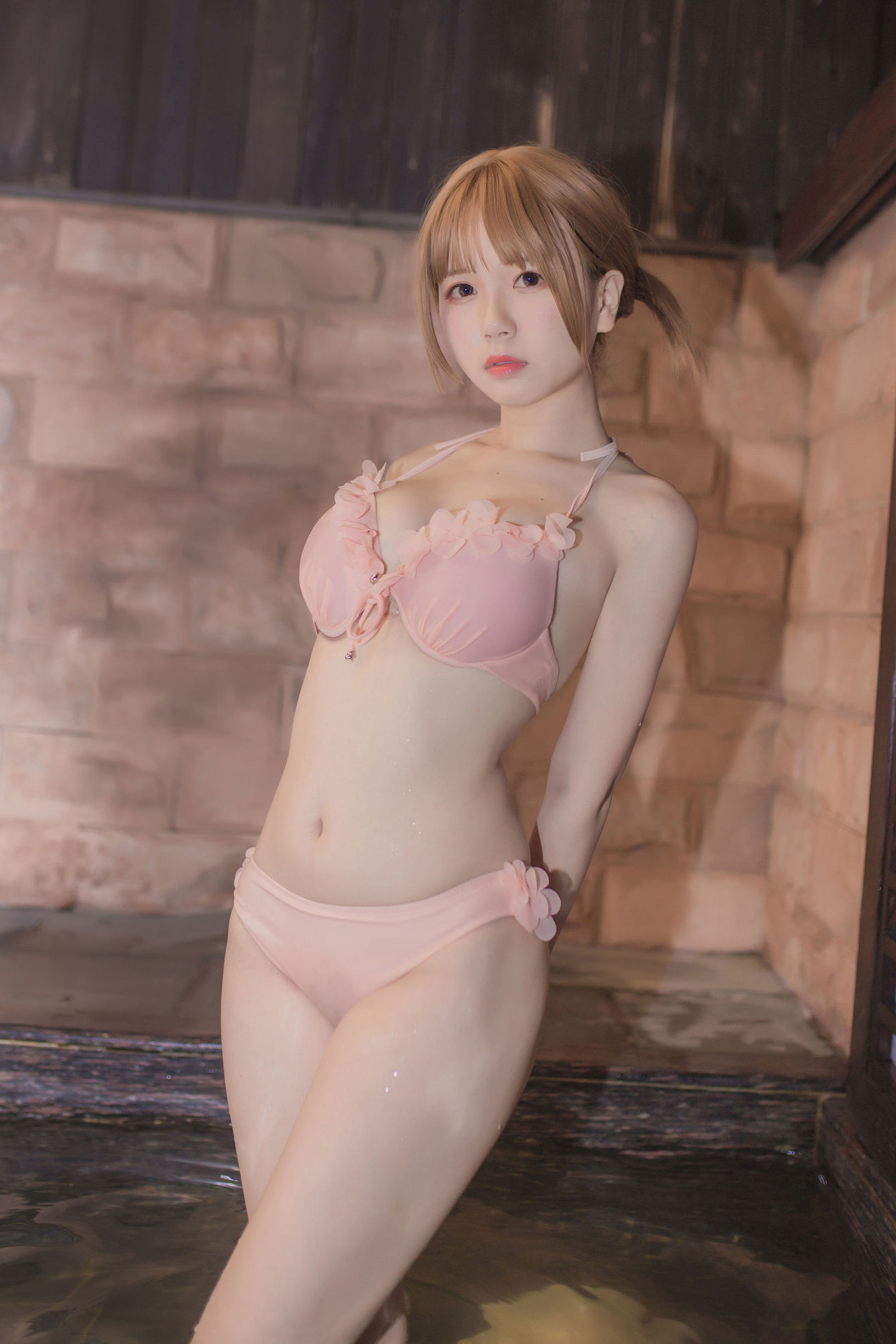 蘿莉COS] Yoko宅夏《妹湯物語(泳裝)》
