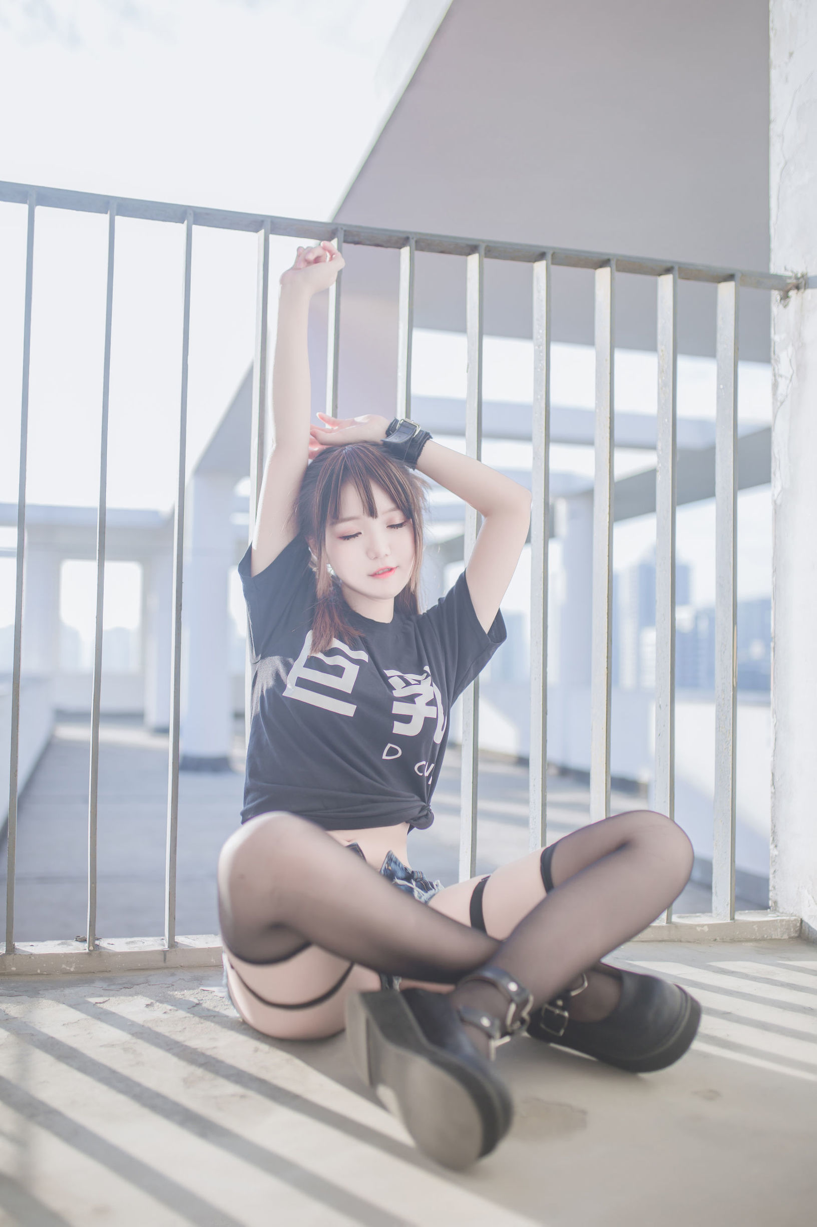 蘿莉COS] Yoko宅夏《巨乳》