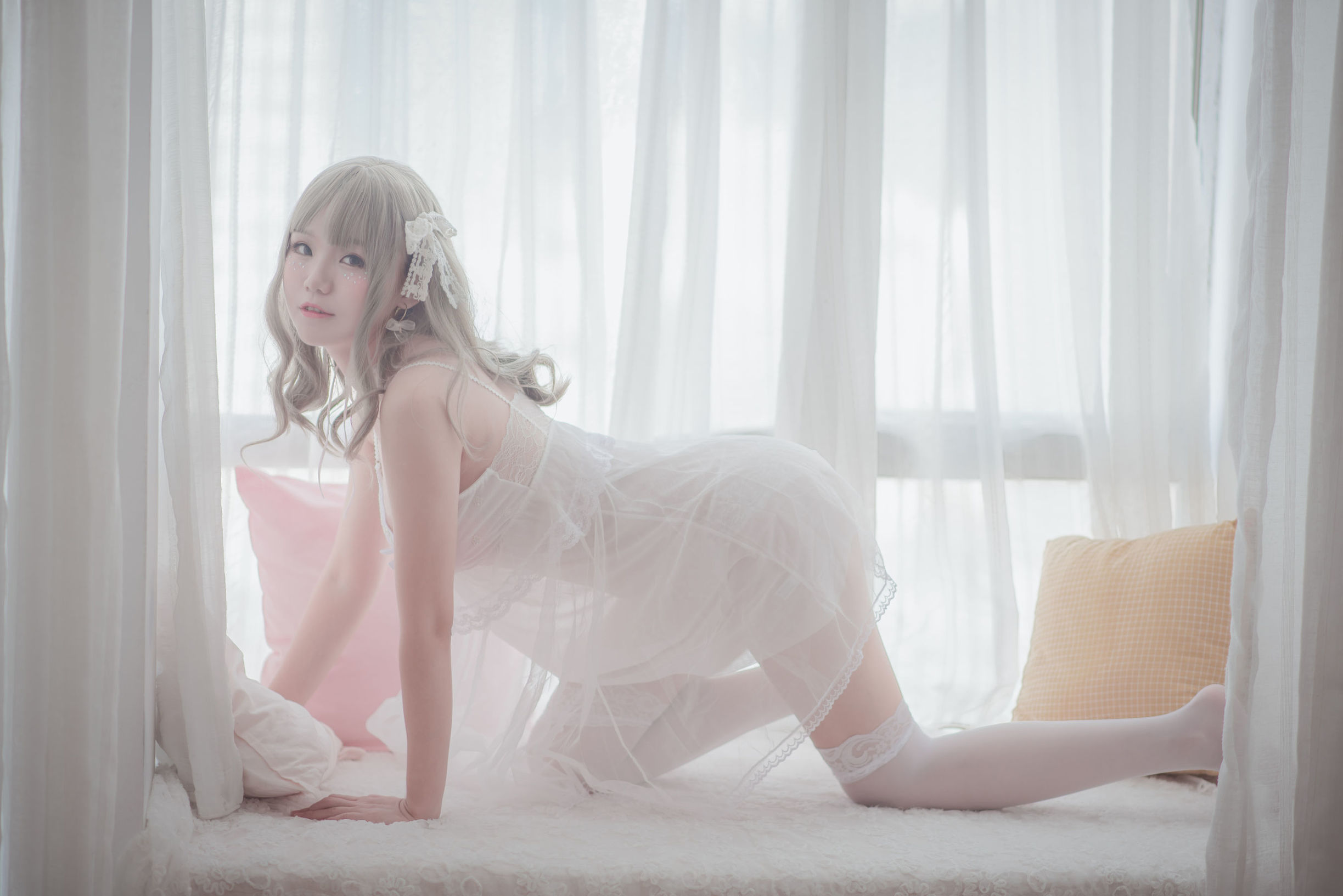  belle ta COS] Yoko Zhai Xia 'White Silk Dress'