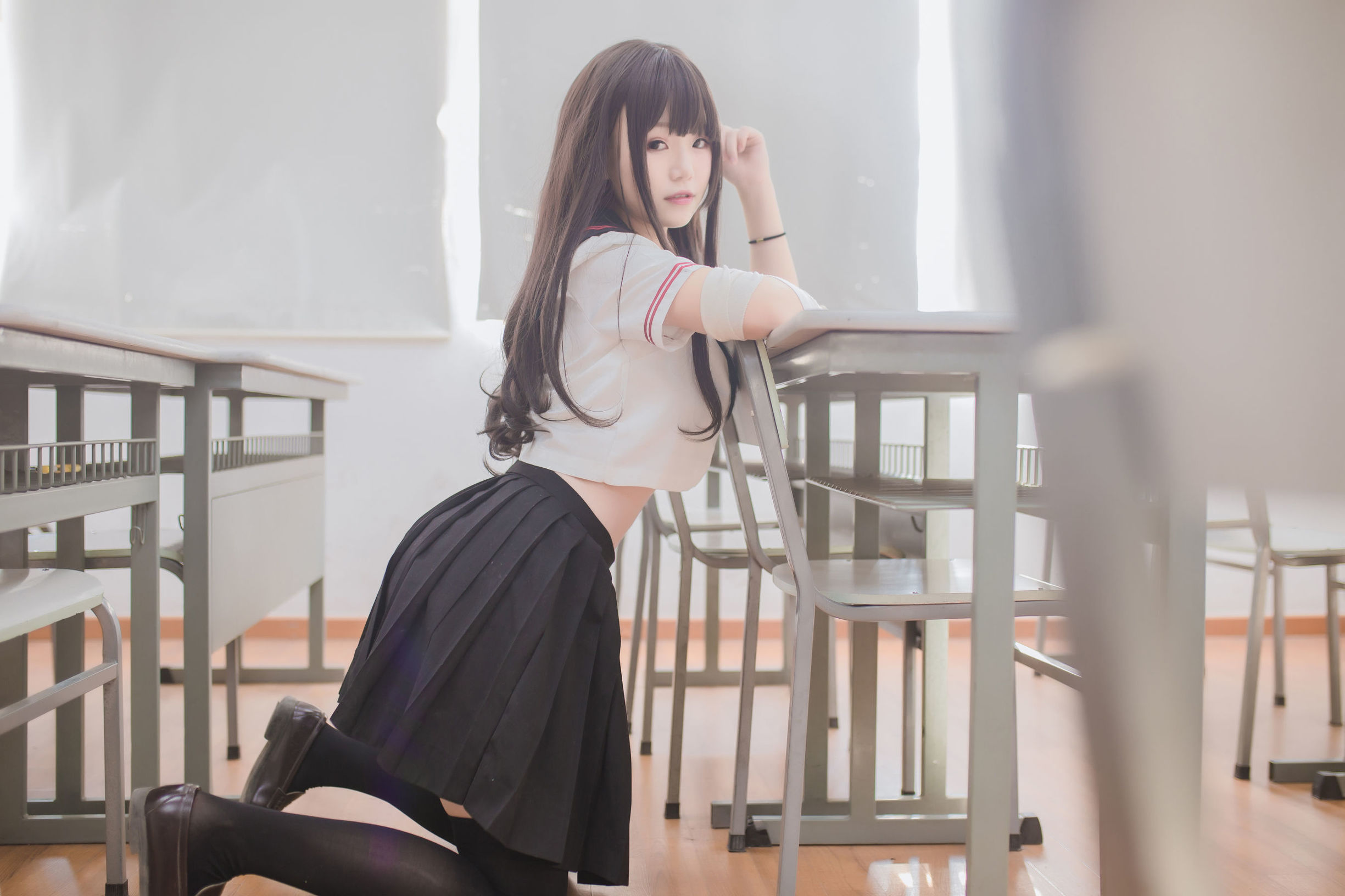 ロリCOS] ヨコ宅夏 《黒絲JK》