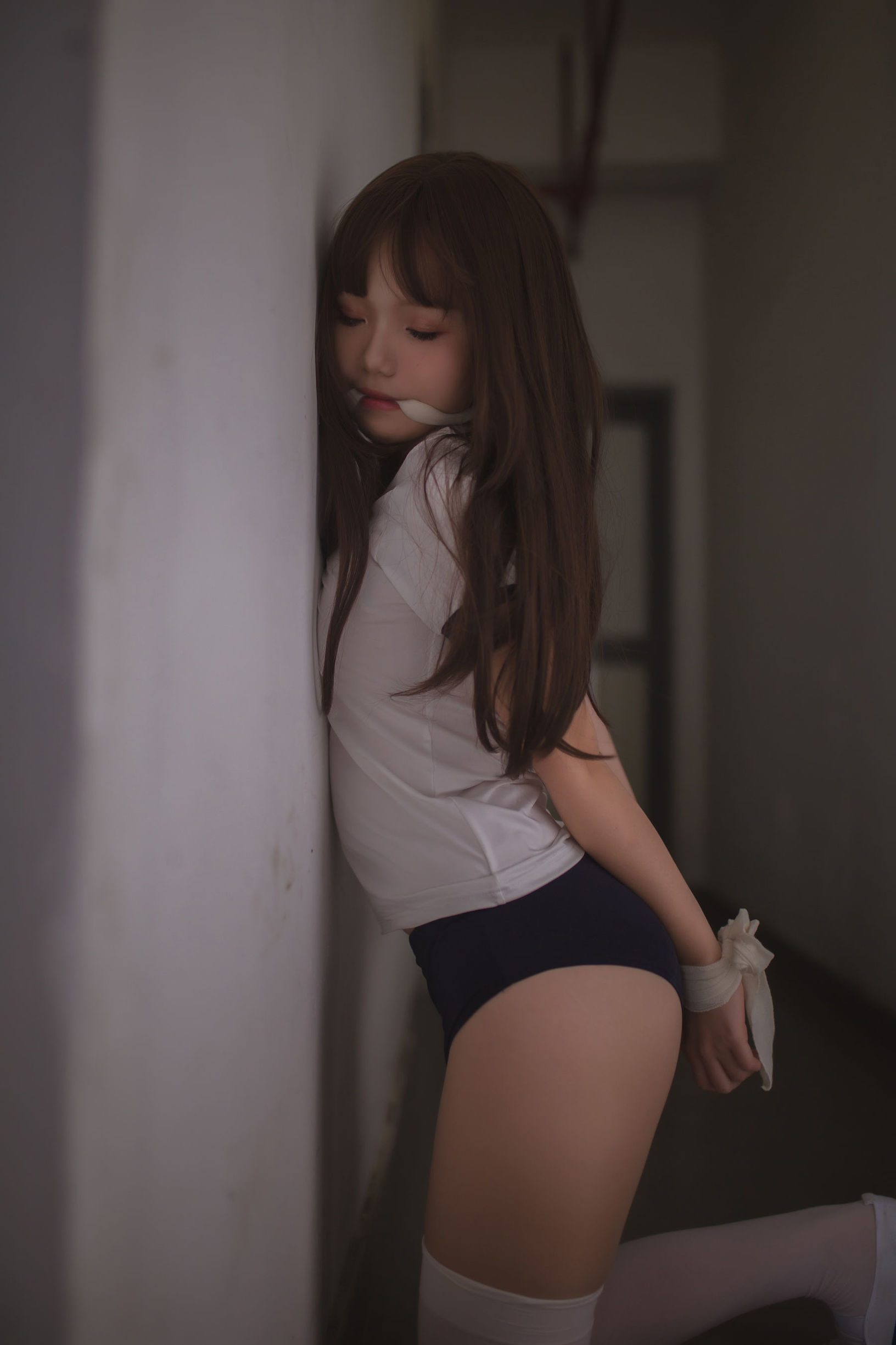 蘿莉COS] Yoko宅夏Cos - 白絲捆綁
