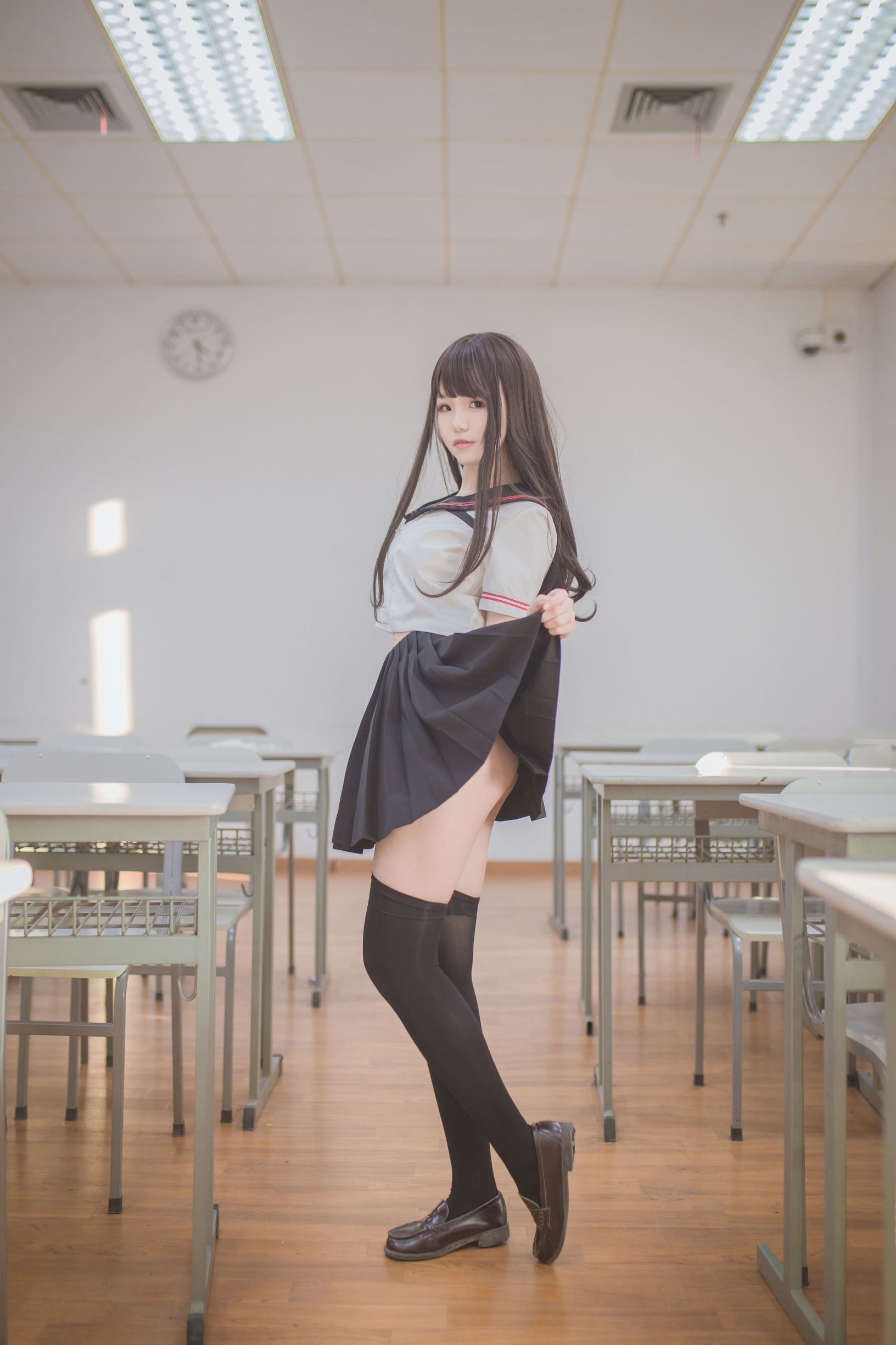 蘿莉COS] Yoko宅夏Cos - 黑絲JK