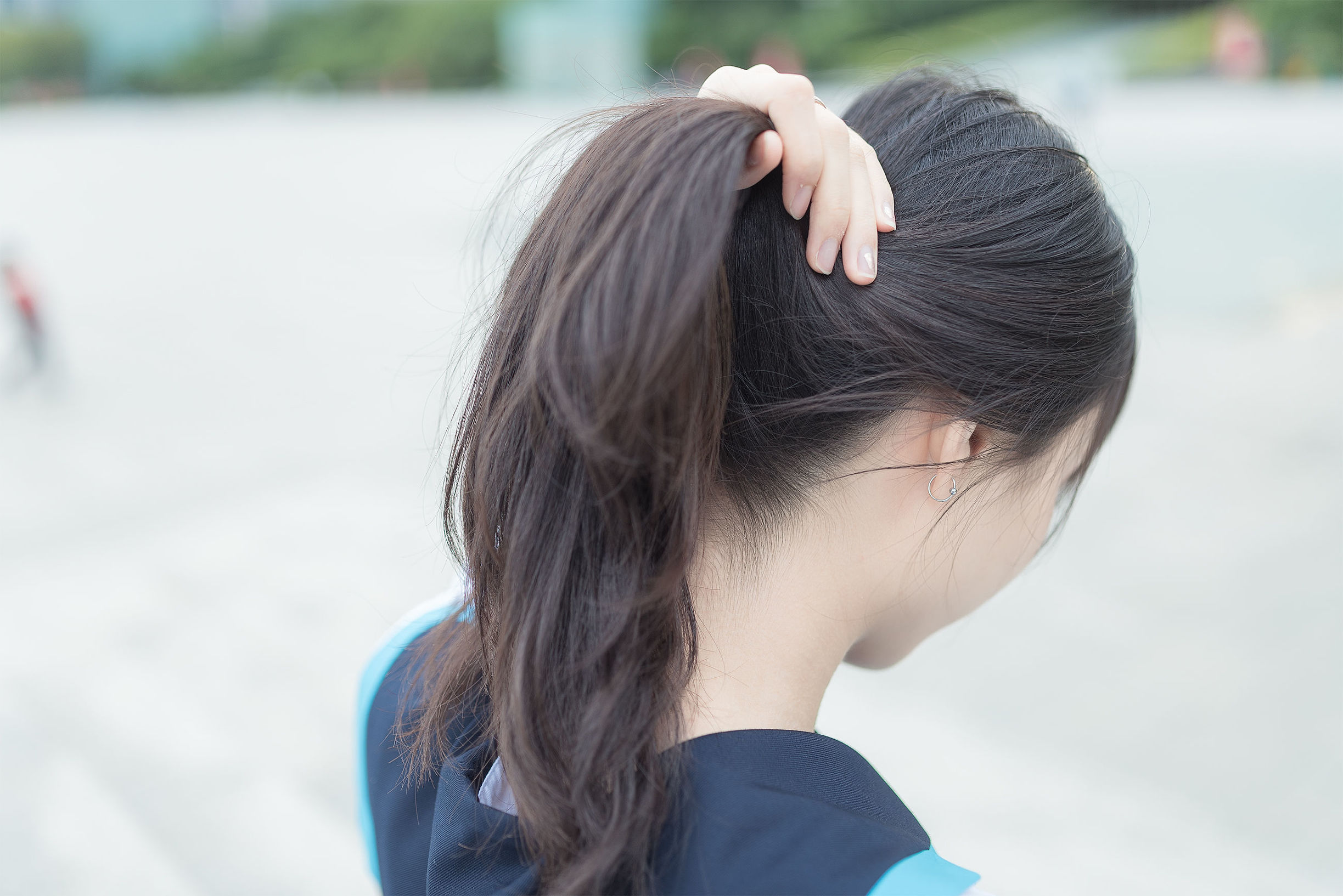 風の領域] No.003 黒ストッキング美脚屋外