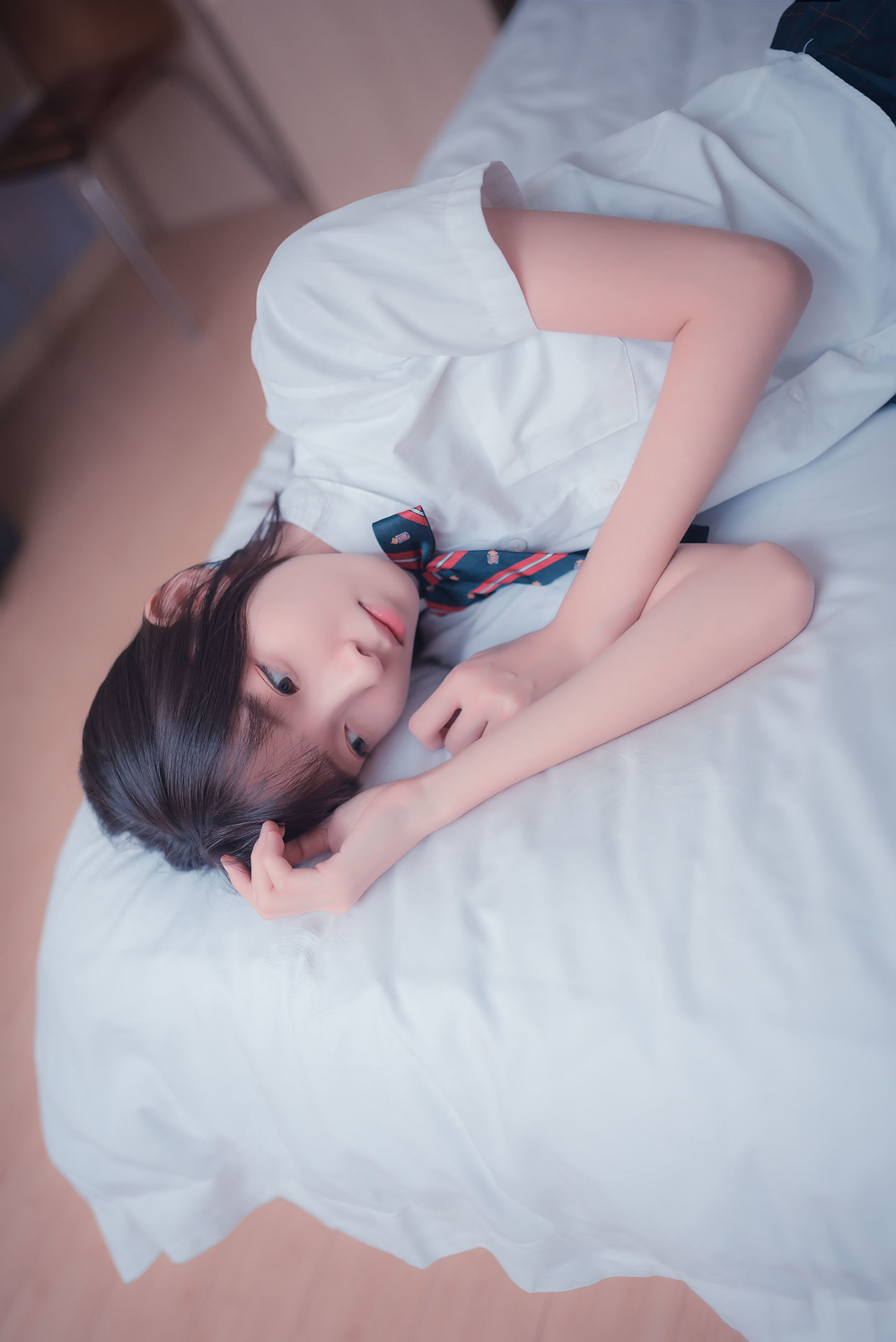 風の領域] NO.004 隣家の白いストッキングの清新な少女