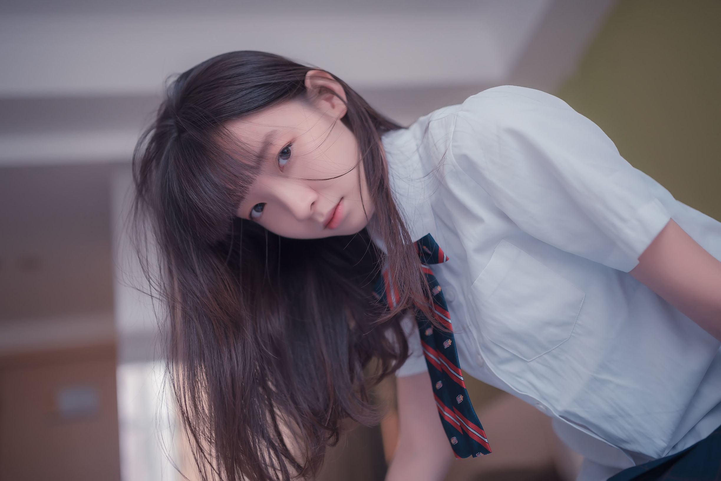 風の領域] NO.004 隣家の白いストッキングの清新な少女