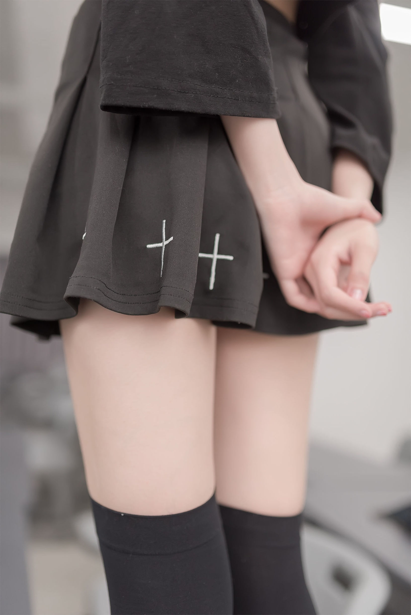 風の領域] NO.011 教室黒絲修長美脚