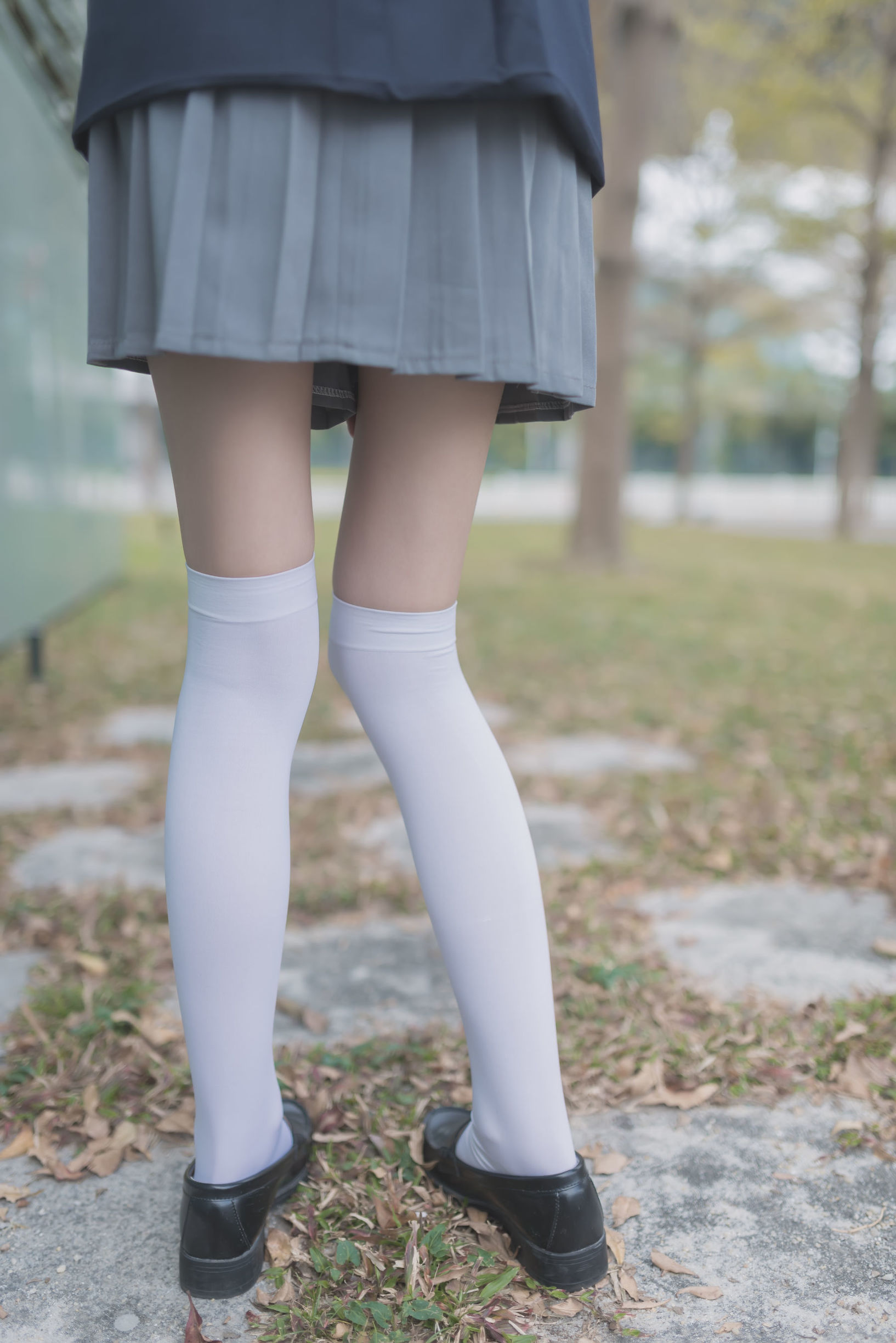 Wind Domain] No. 021: Schoolgirl Outdoor Black Silk 1